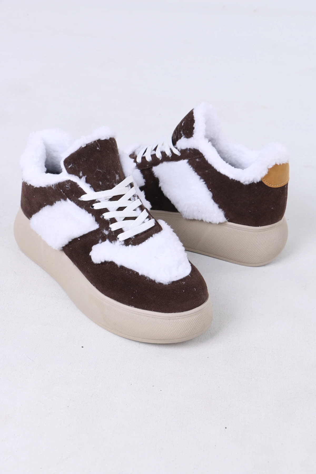 Yüksek Taban Kürklü Sneaker | Rahat Tabanlı Sıcak Tutucu Günlük Spor Ayakkabı