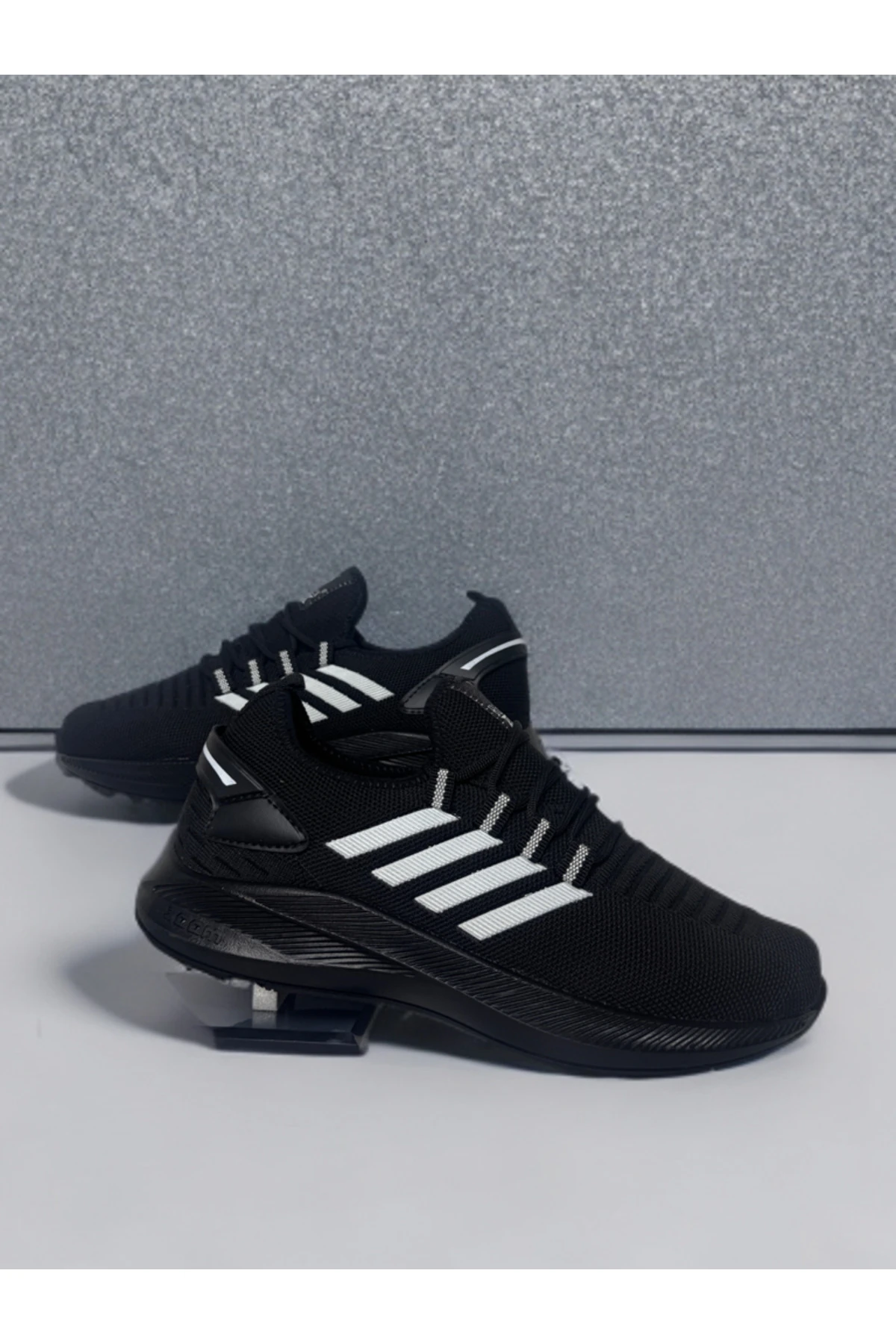 Rahat nefes alan rahat yumuşak snekaer spor salonu ayakkabısı rahat ve konforlu