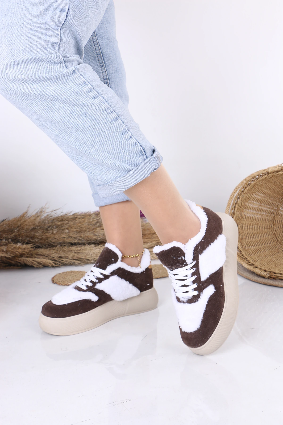 Yüksek Taban Kürklü Sneaker | Rahat Tabanlı Sıcak Tutucu Günlük Spor Ayakkabı