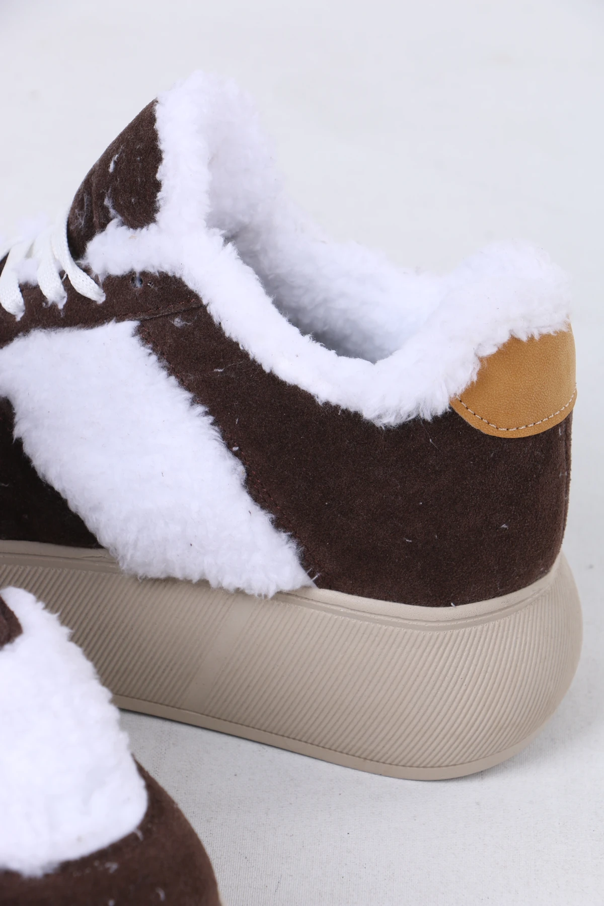 Yüksek Taban Kürklü Sneaker | Rahat Tabanlı Sıcak Tutucu Günlük Spor Ayakkabı