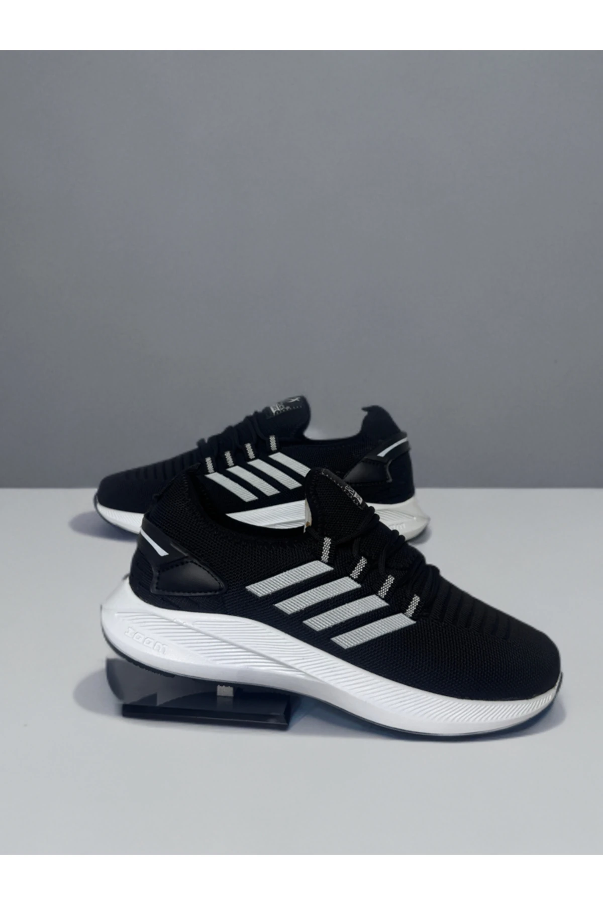 Rahat nefes alan rahat yumuşak snekaer spor salonu ayakkabısı rahat ve konforlu