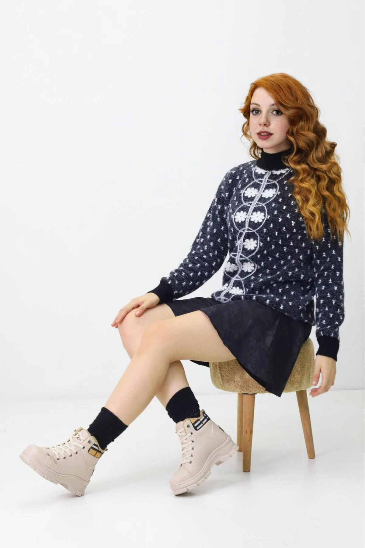 Kadın Kışlık Outdoor Bot – Su Geçirmez, Kaymaz Termo Taban, Sıcak Astar