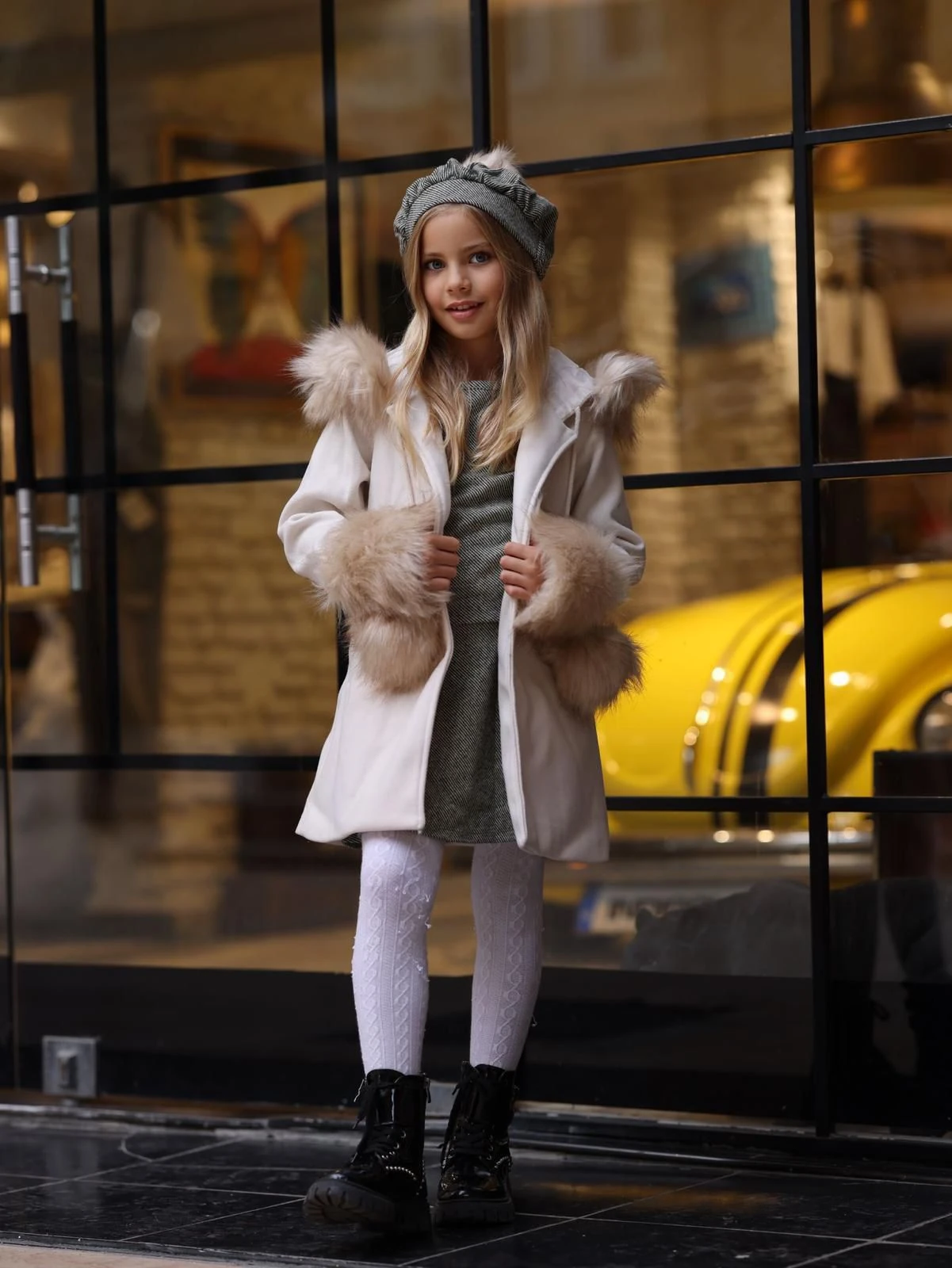 Kız Çocuk Kaşe Kaban Elbise Ve Şapka Tam  3 Parça