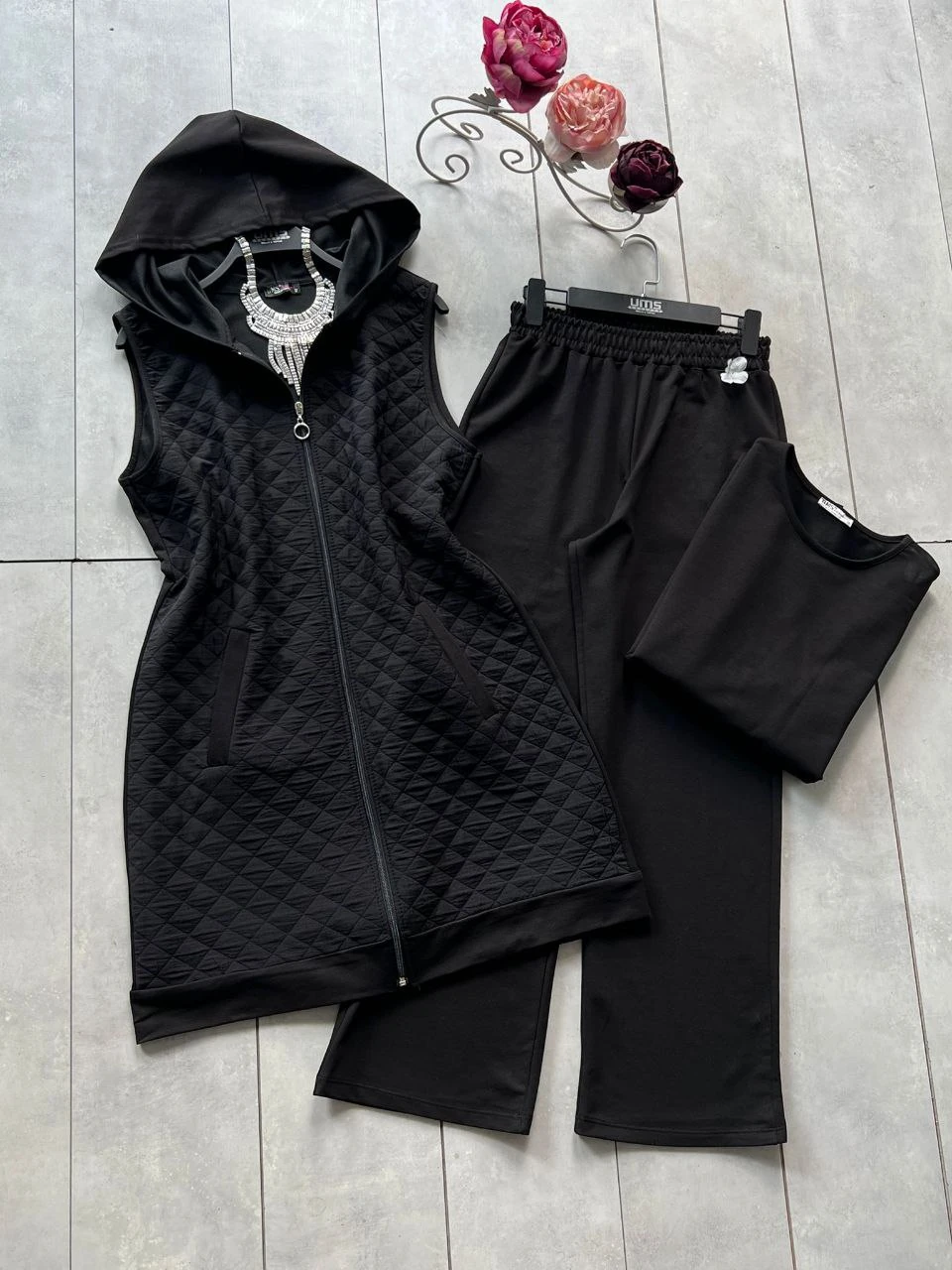 KAPİTONE YELEK TAKIM SİYAH