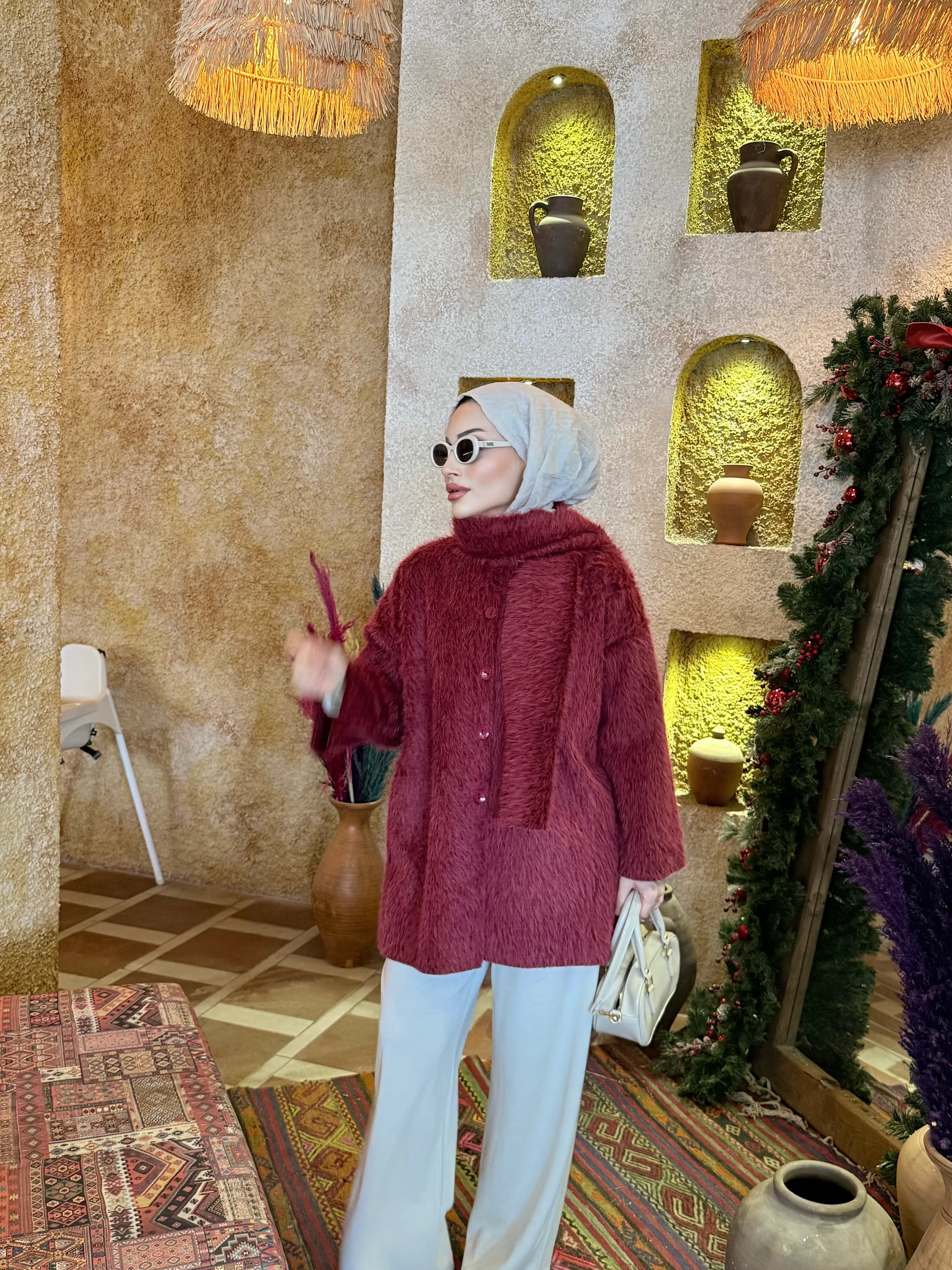 ATKILI KÜRK BORDO DÜĞMELİ