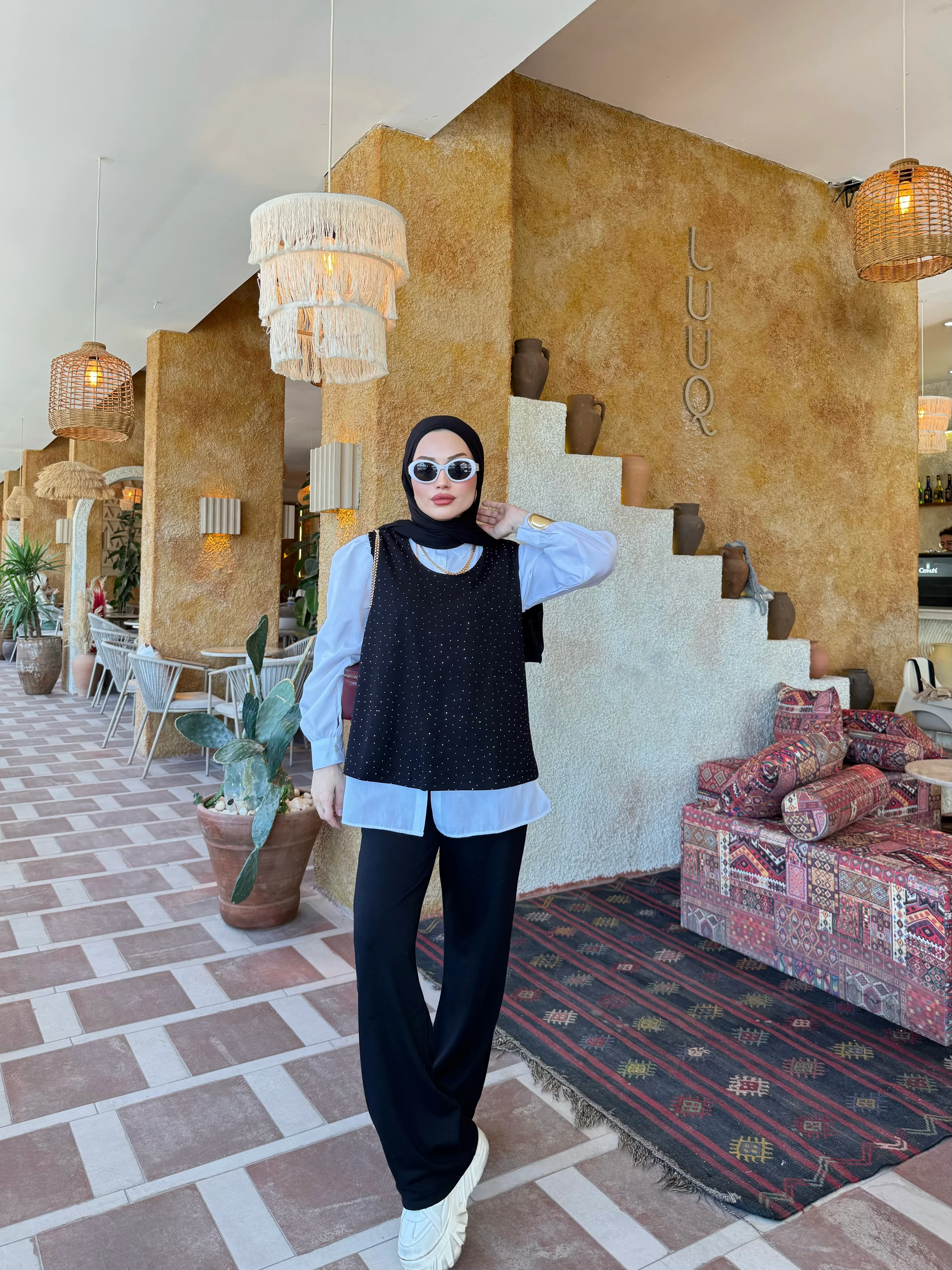 OYSHO TAŞLI TAKIM SİYAH(GÖMLEKLİ)