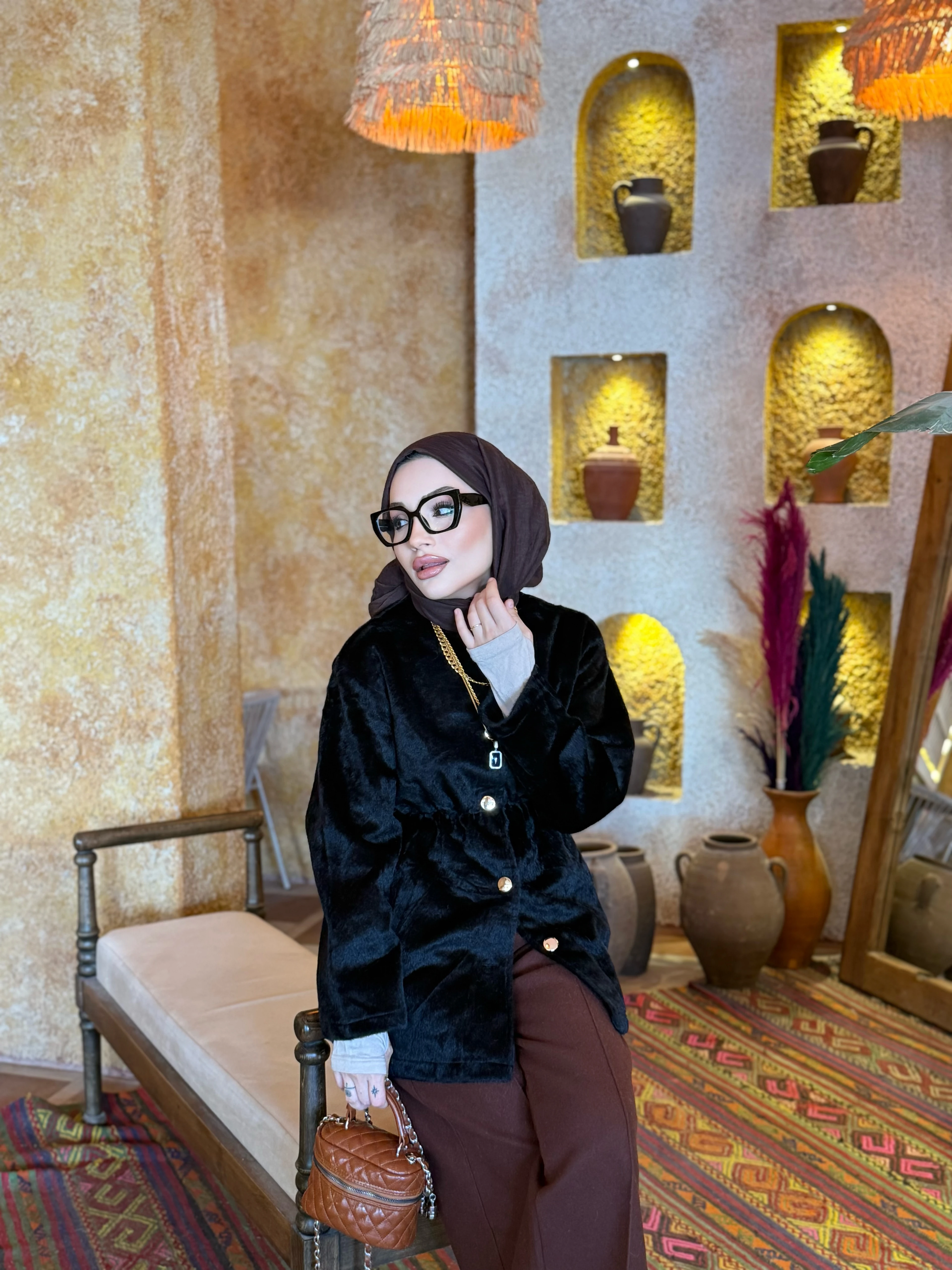 GOLD DÜĞMELİ YUMUŞAK TRİKO CEKET SİYAH