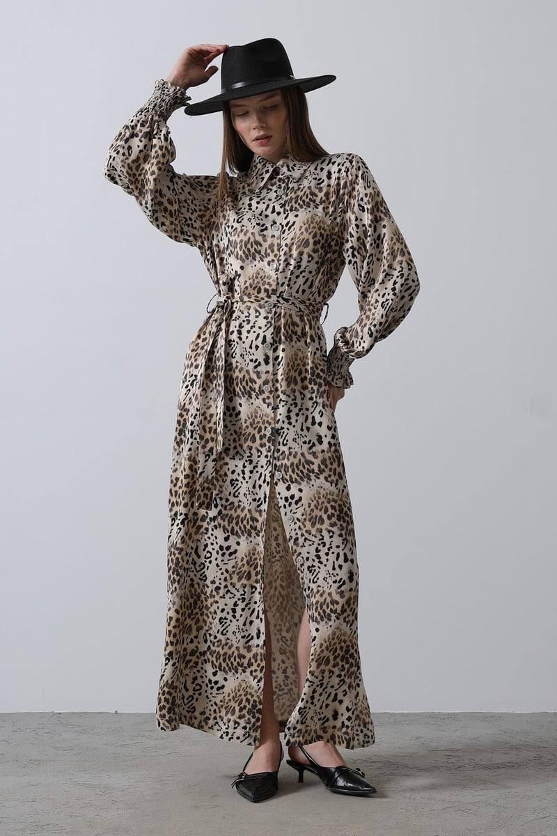 Leopar Yırtmaçlı Elbise