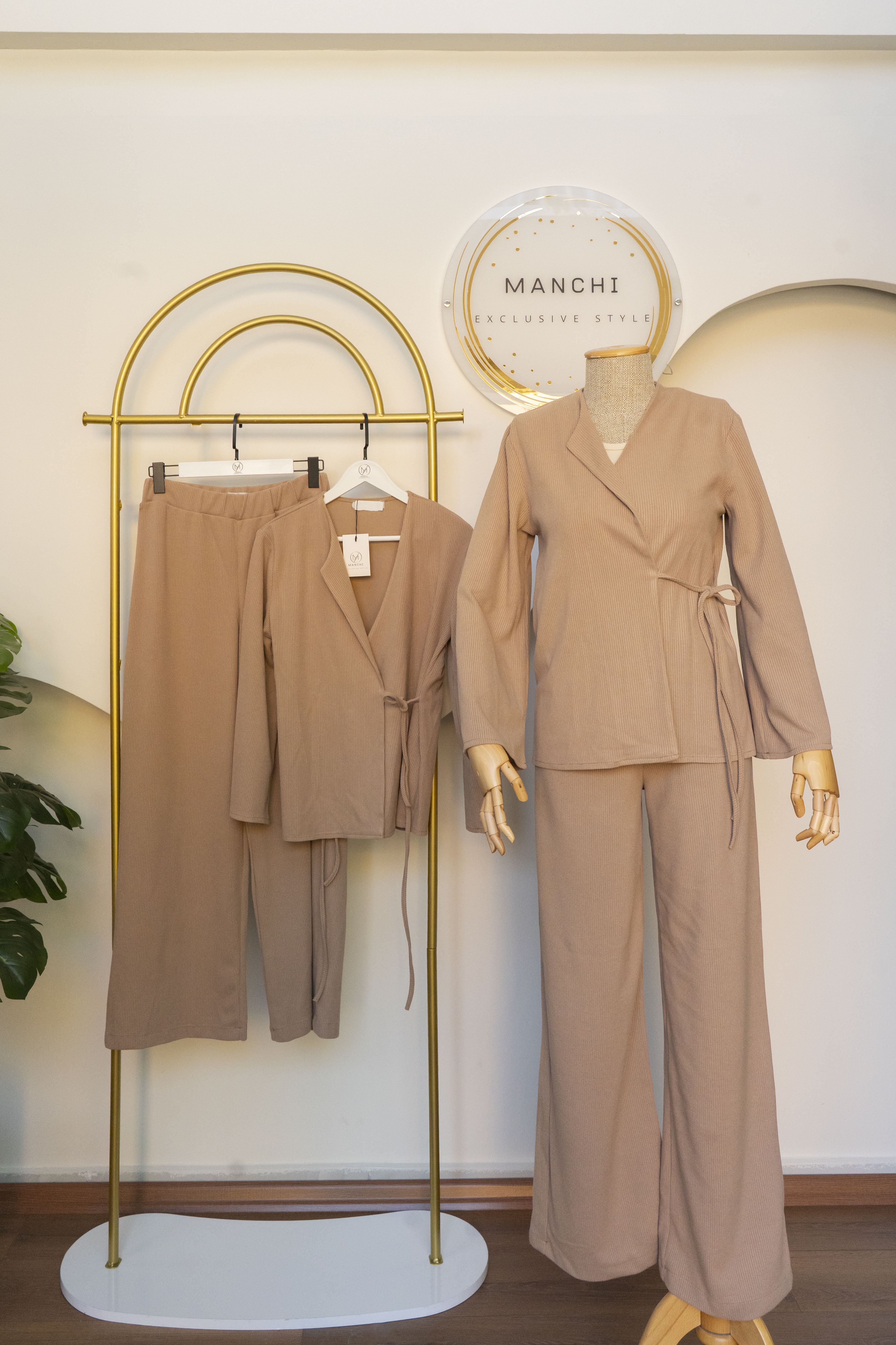 Veyra – Fitilli Bağlamalı Pantolon Takım (Siyah / Gri / Bej)