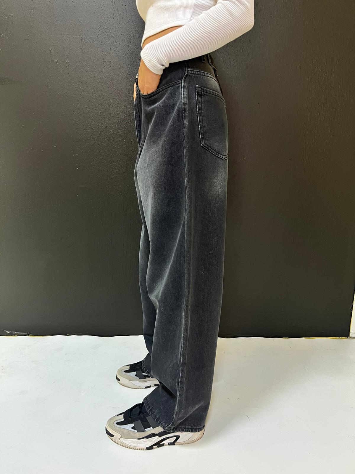 TİNT YIKAMALI ARKASI TOKALI BAGGY JEANS