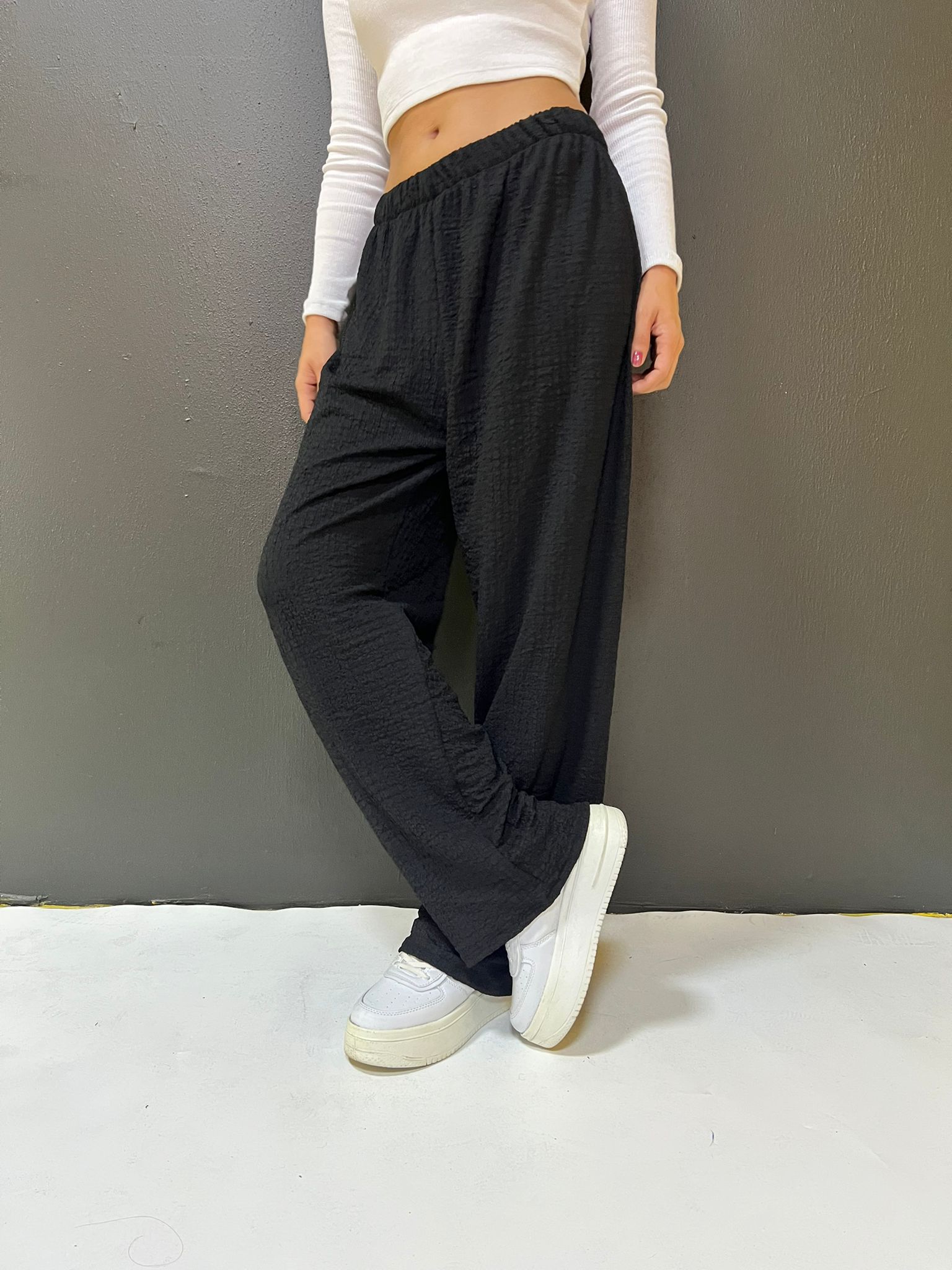 PREMIUM BÜRÜMCÜK GOFRE KUMAŞ YÜKSEK BEL SİYAH PANTOLON