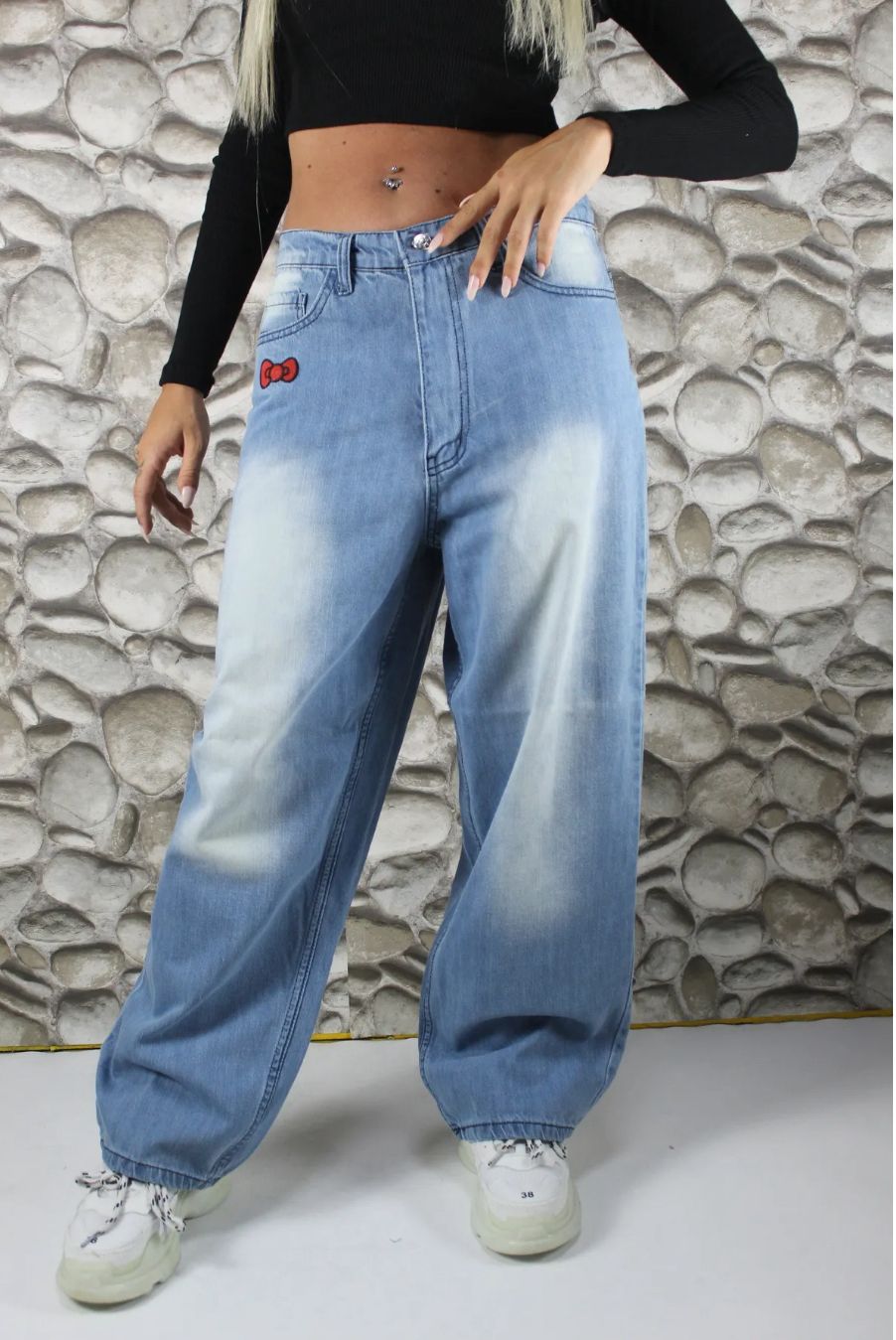 HELLO KİTY NAKIŞLI PANTOLON