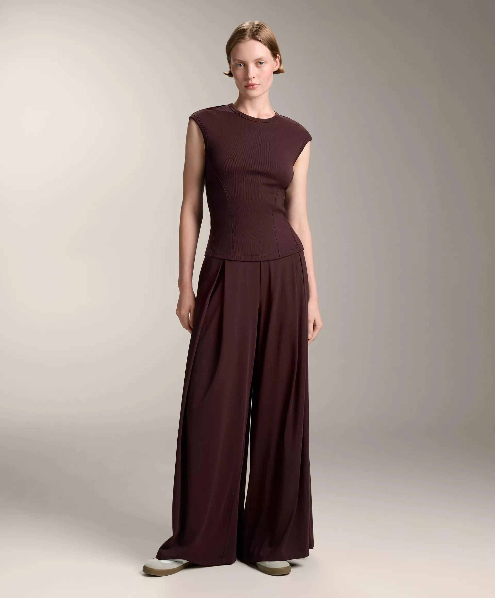  Oysho Pamuklu Modal Kumaş, kıvrık belli, düz kesim pantolon