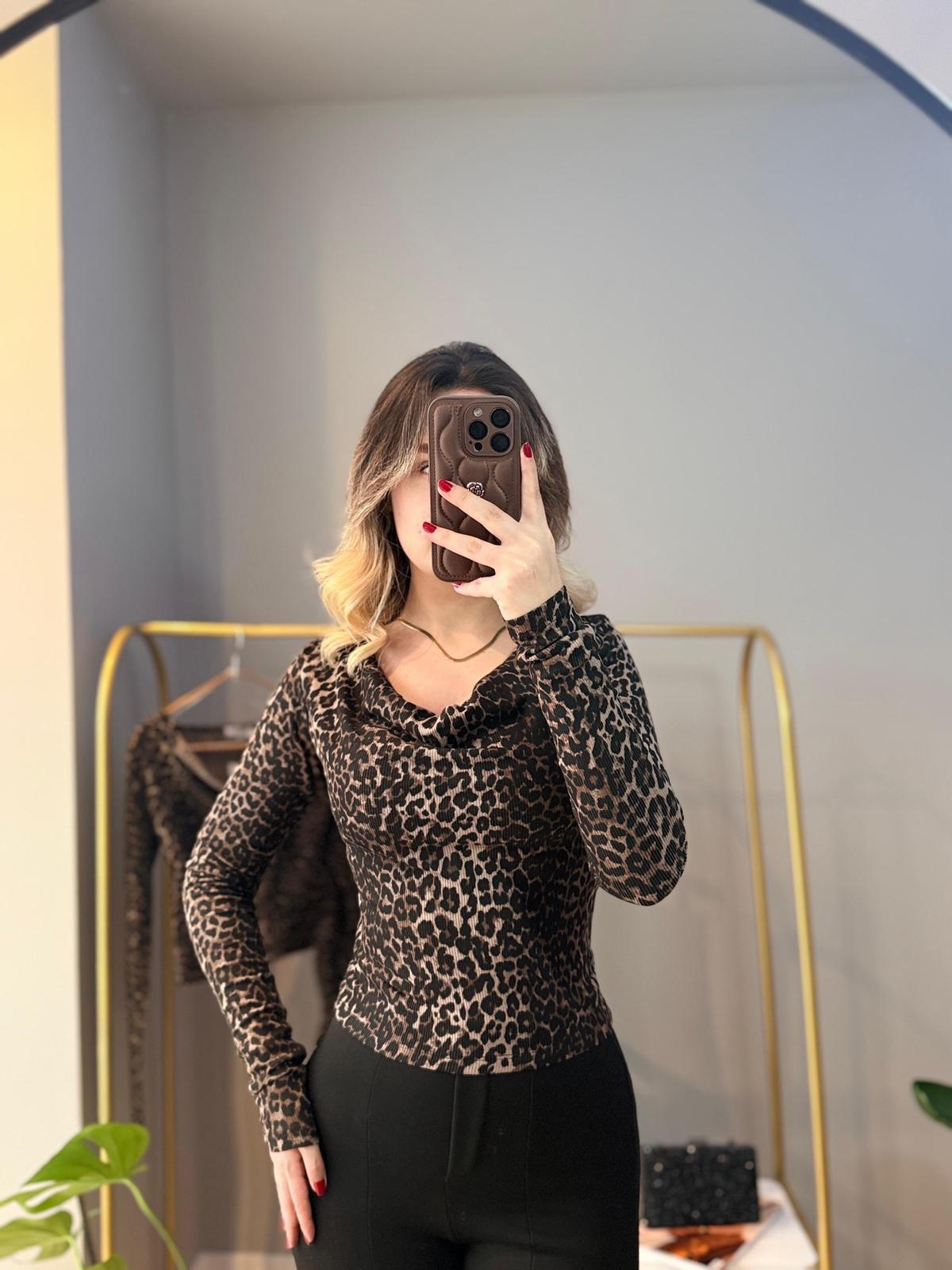  Leopar Desen Degaje Yaka Bluz