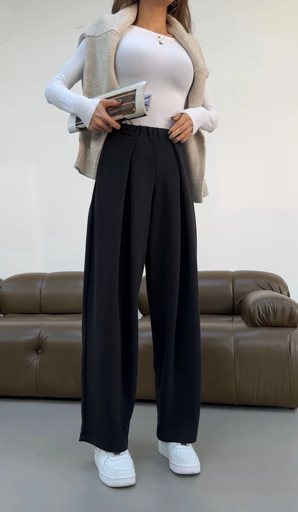 siyah oysho model önü pilili modal kumaş pantolon