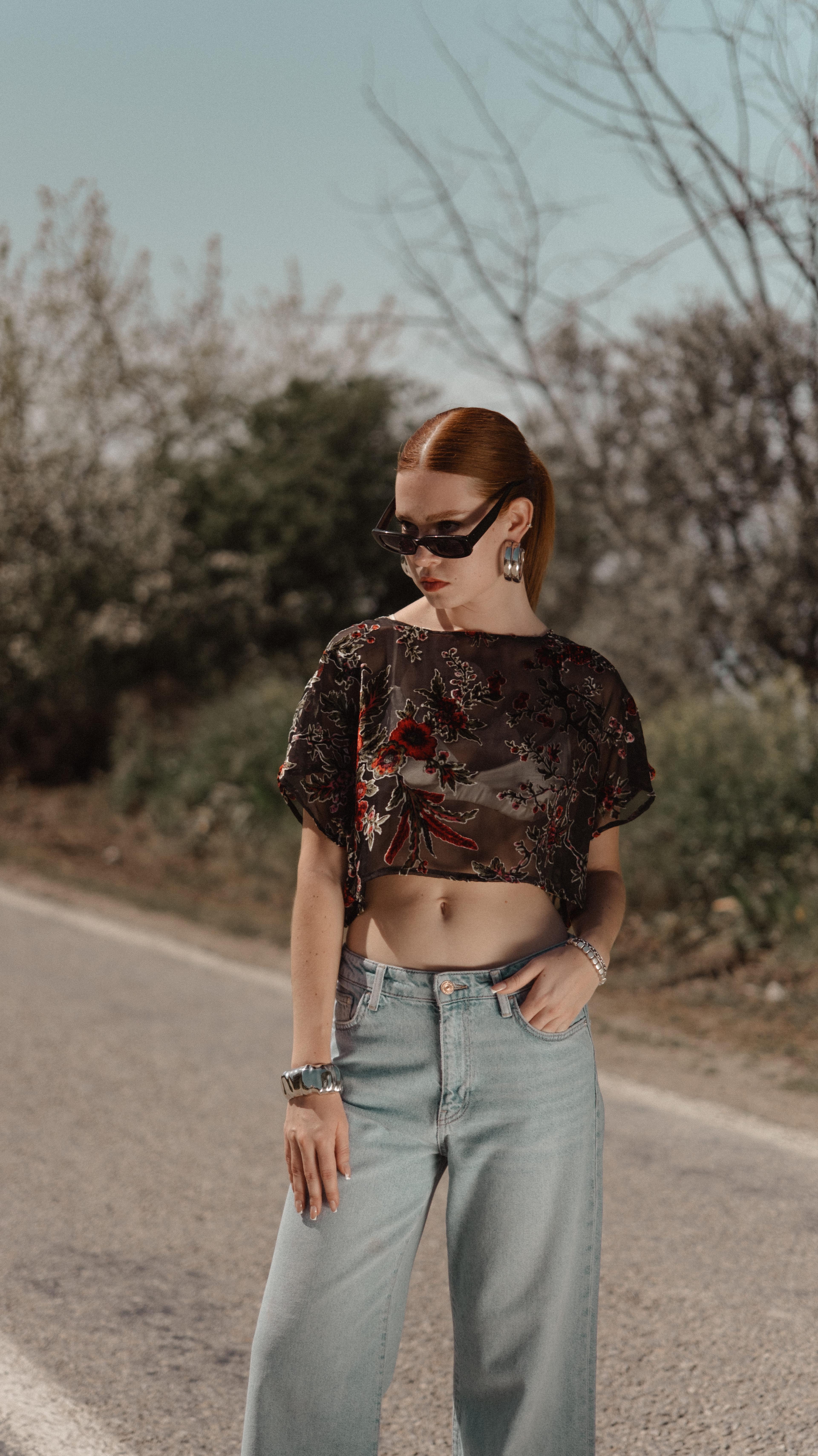 Bedensiz Brode Crop - Siyah Kırmızı