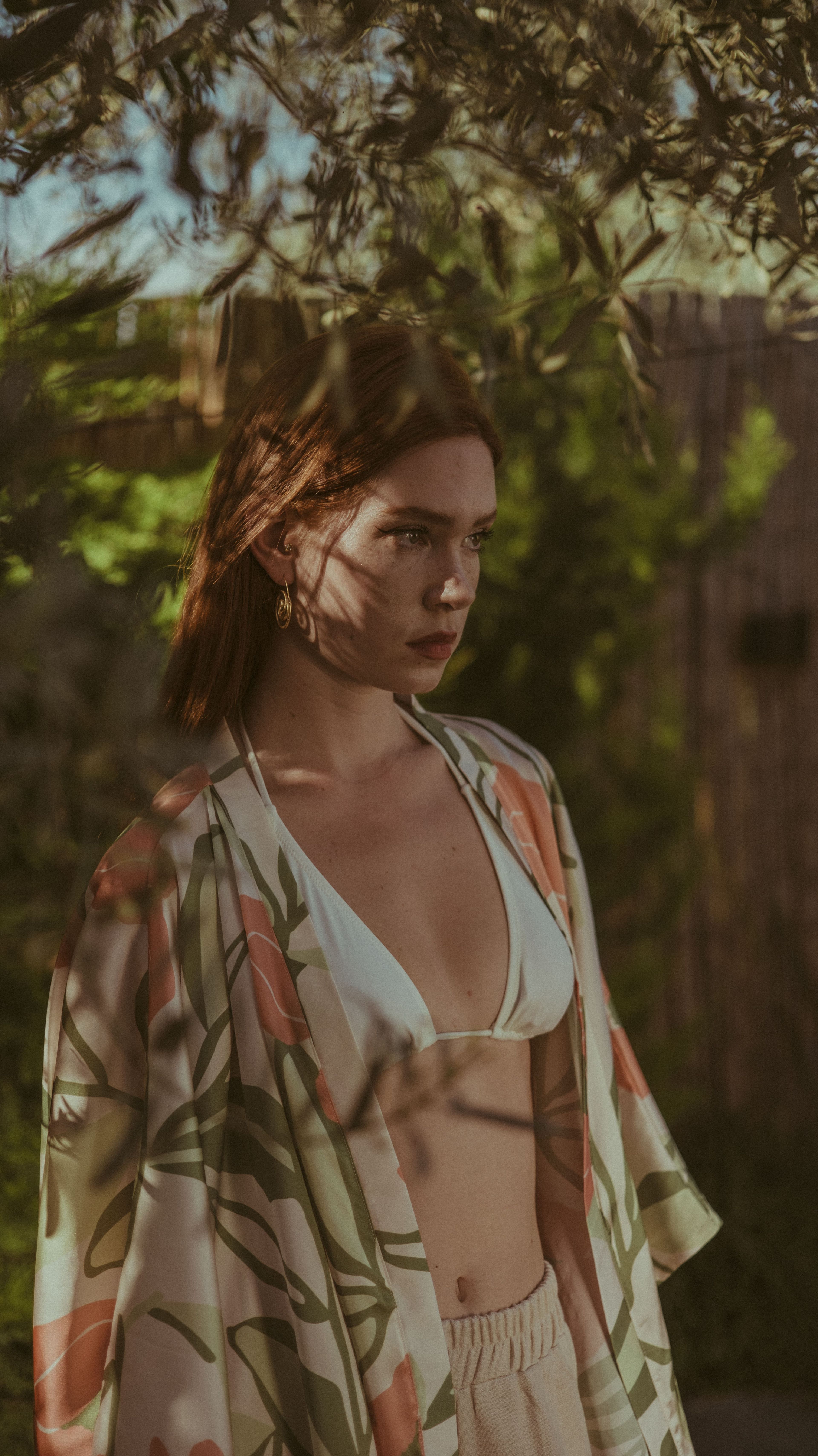 Çiçek Desenli Saten Oversize Kimono - Yeşil Turuncu