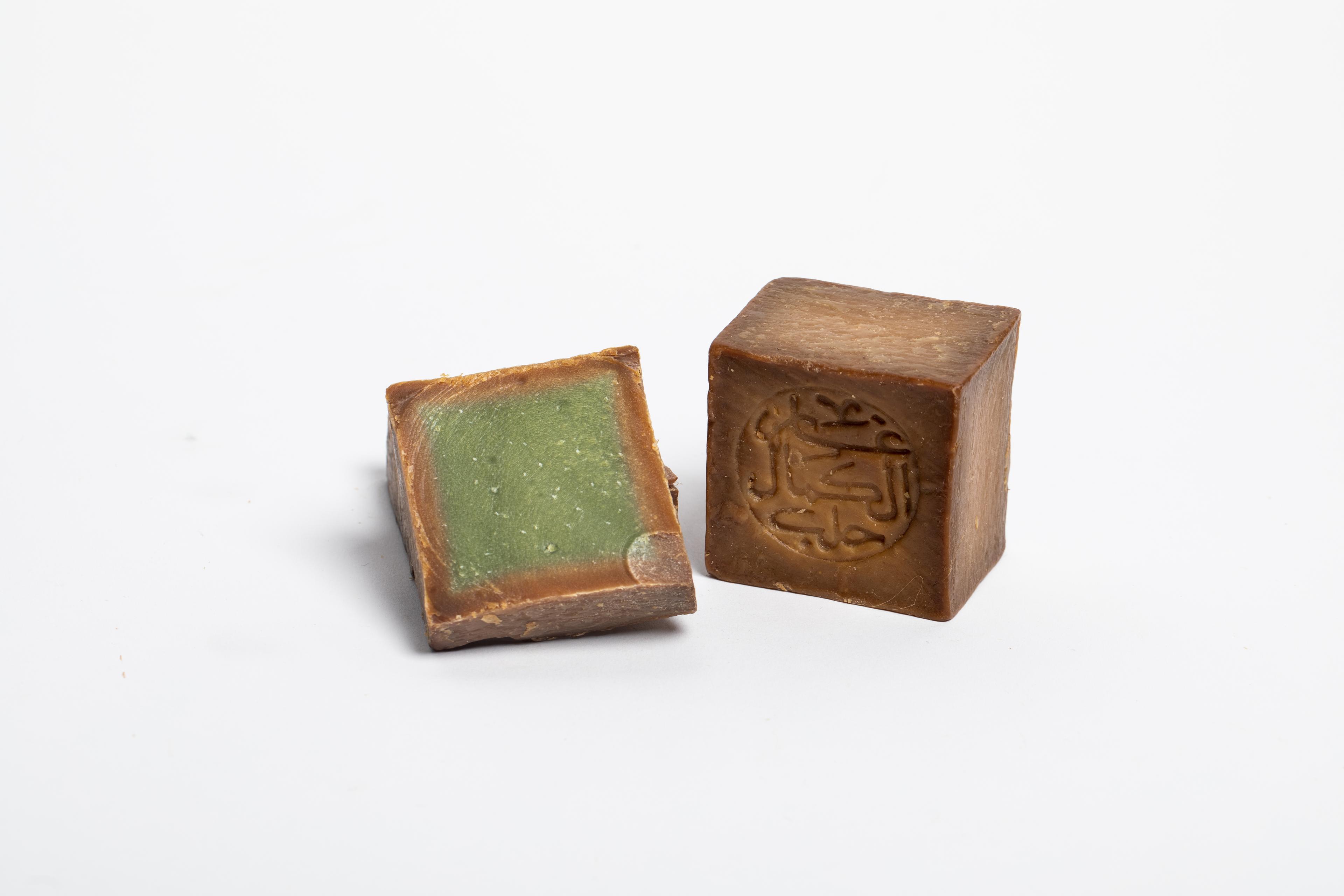 Al Kamal Laurel soap 40% bay 60% olive oil