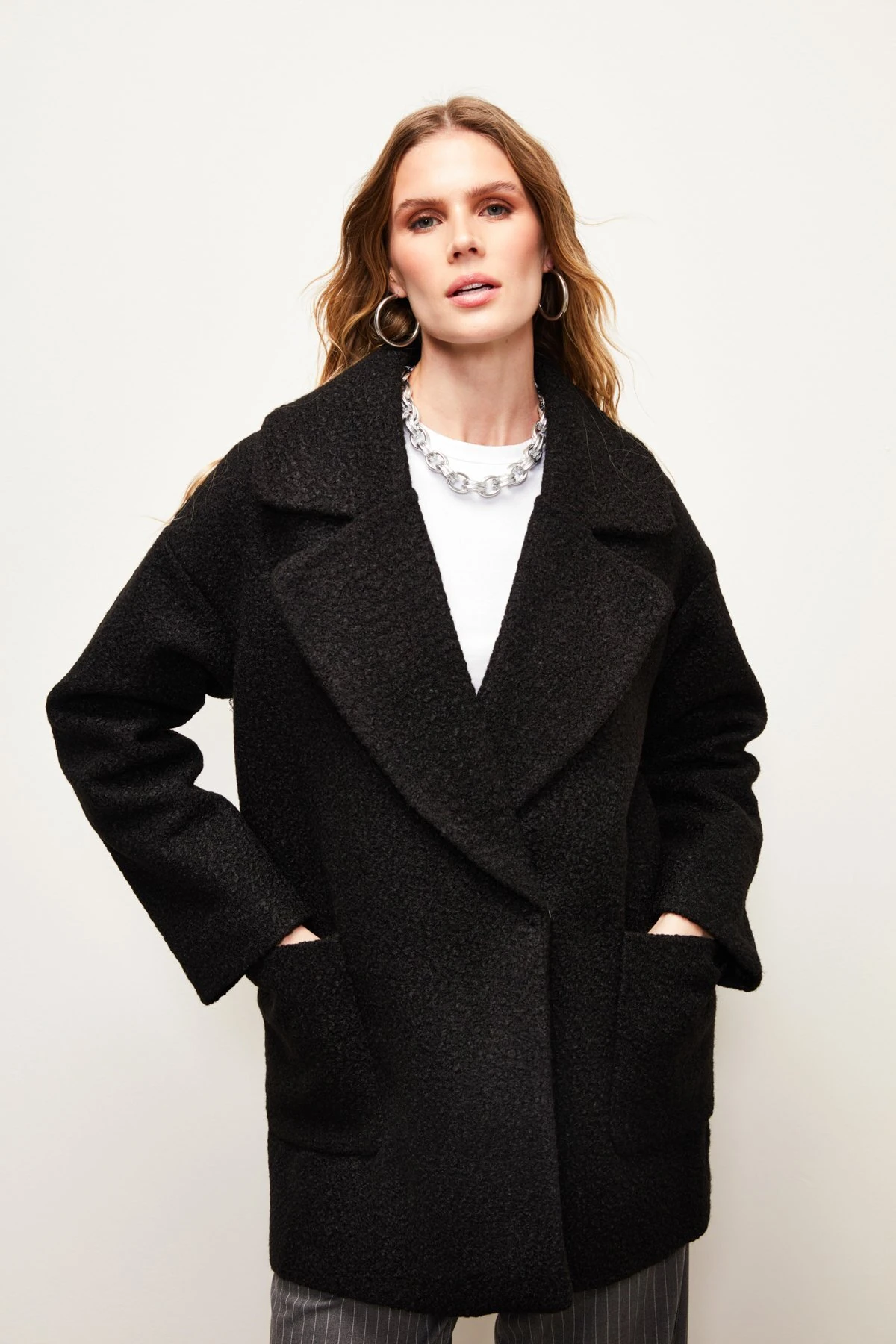 Geniş Cepli Buklet Kaban