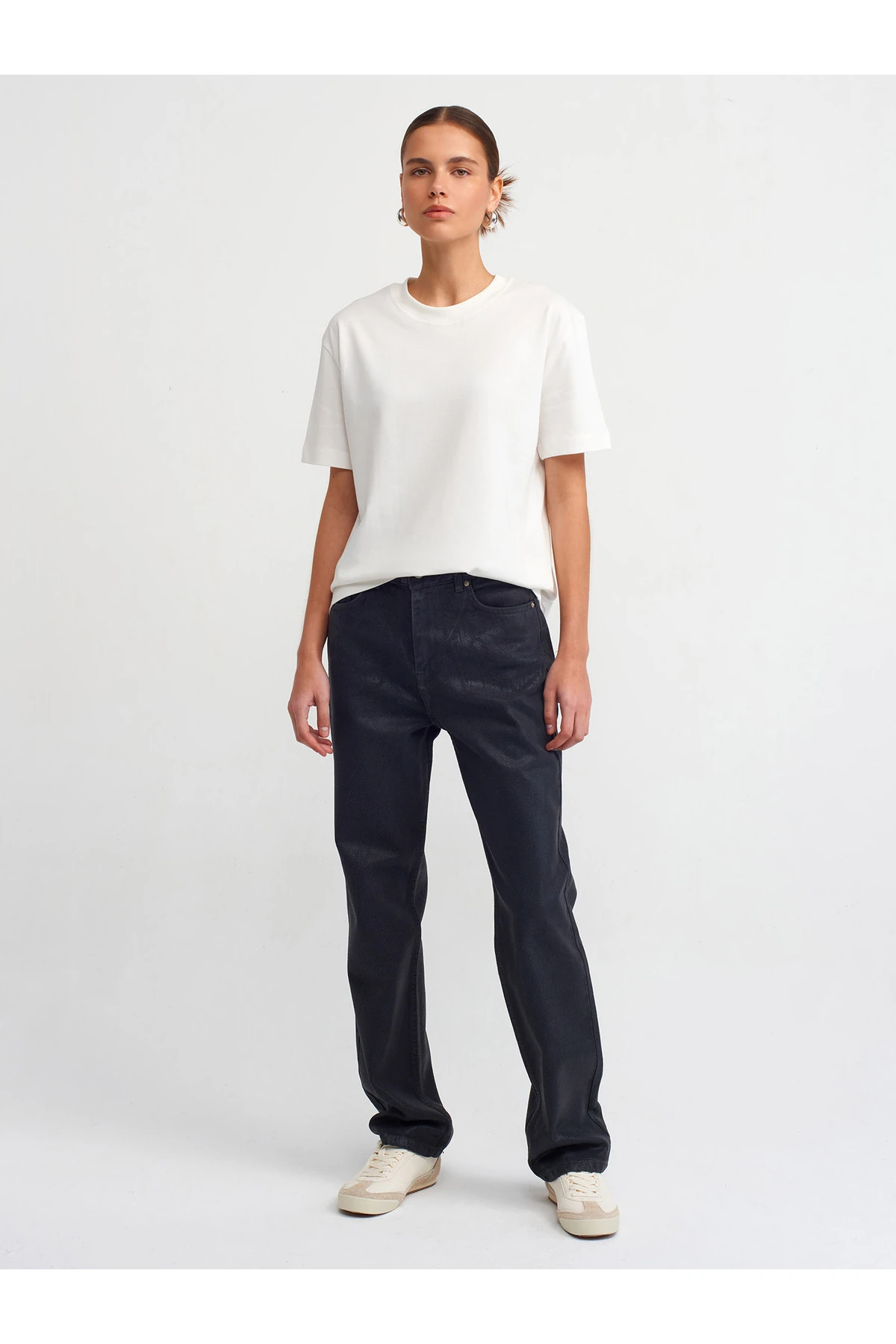 30312 Dekoratif Dikişli Bisiklet Yaka Tshirt-Ekru