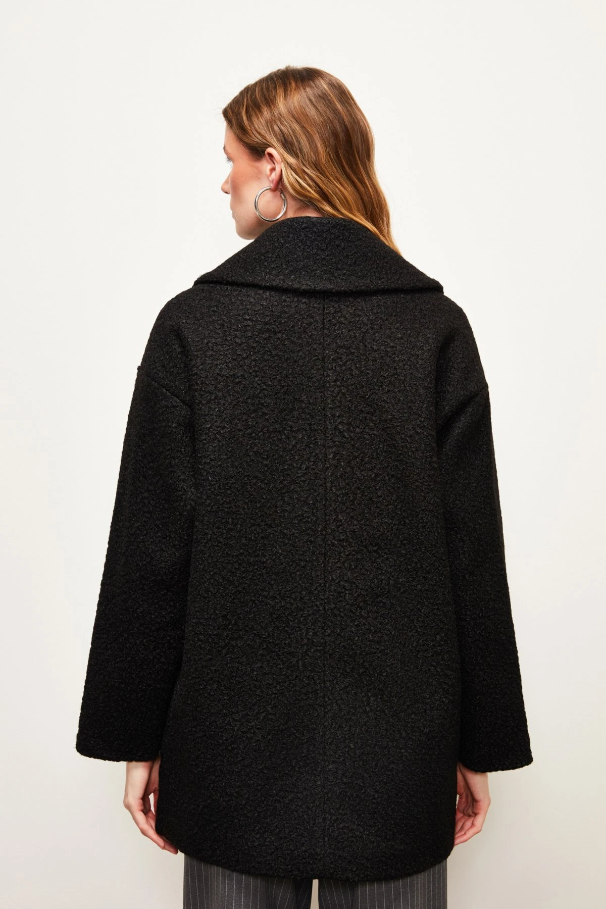 Geniş Cepli Buklet Kaban