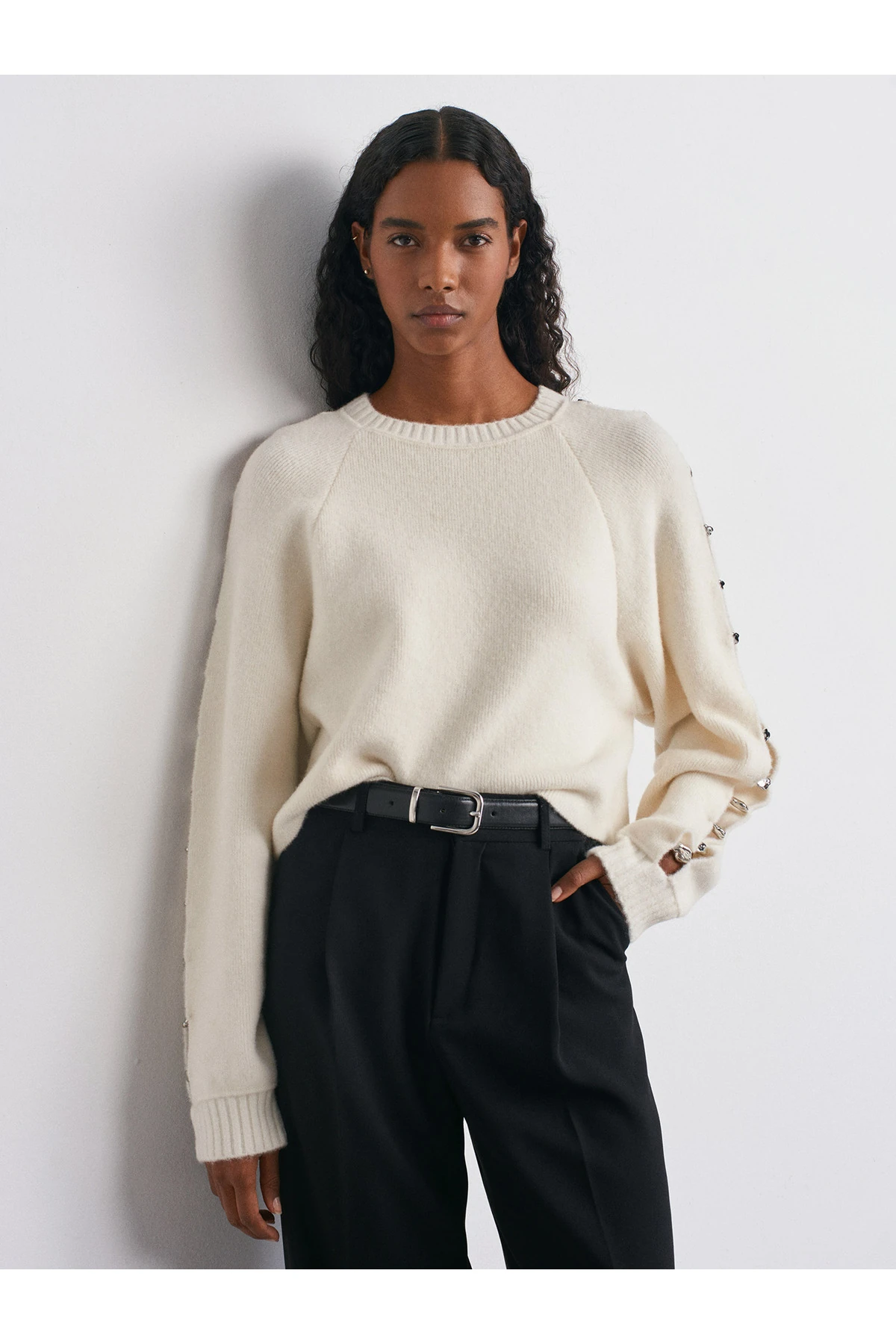 10810 Yün Karışımlı Aksesuar Detaylı Triko Kazak-Ekru