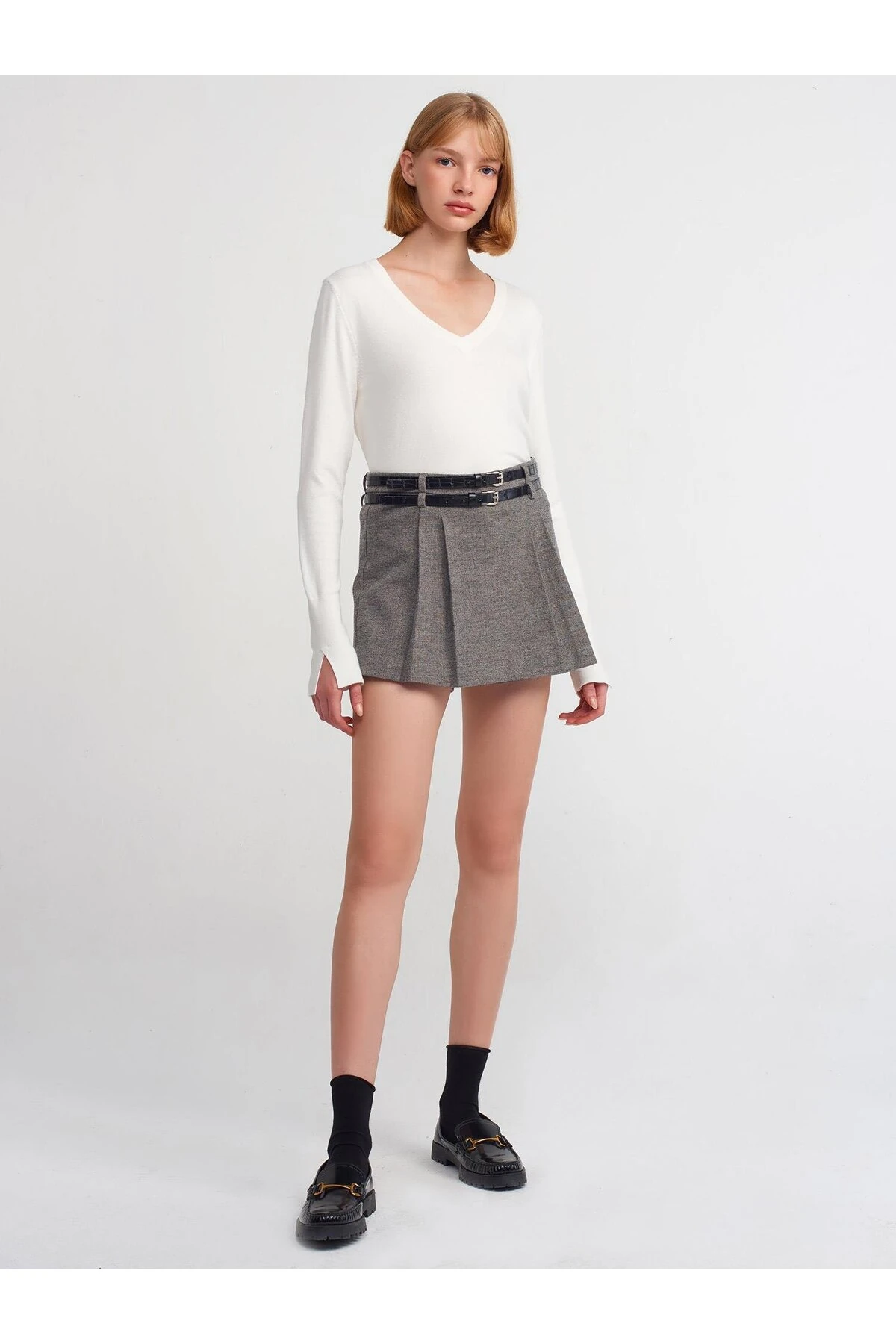 10427 Kadın V Yaka Kolu Yırtmaçlı Kazak