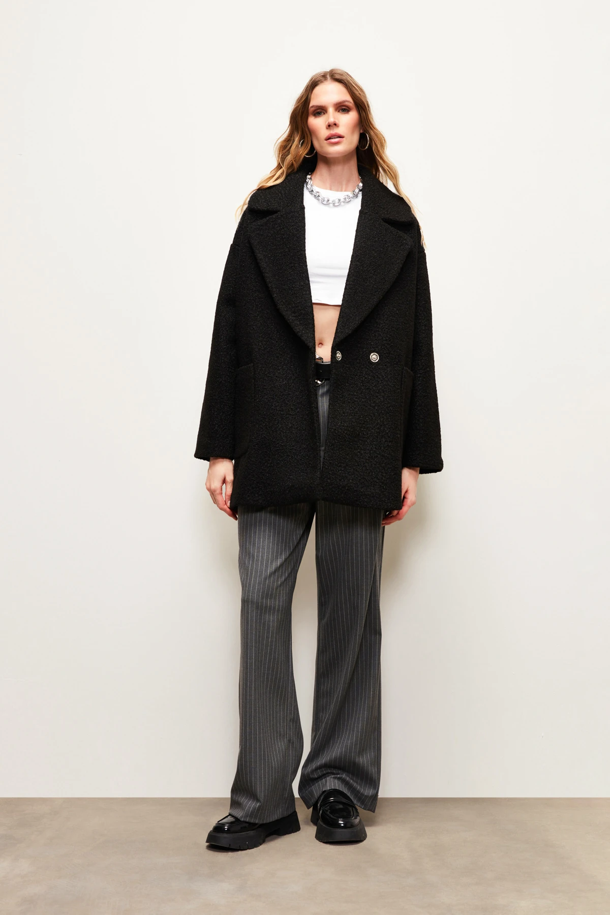 Geniş Cepli Buklet Kaban