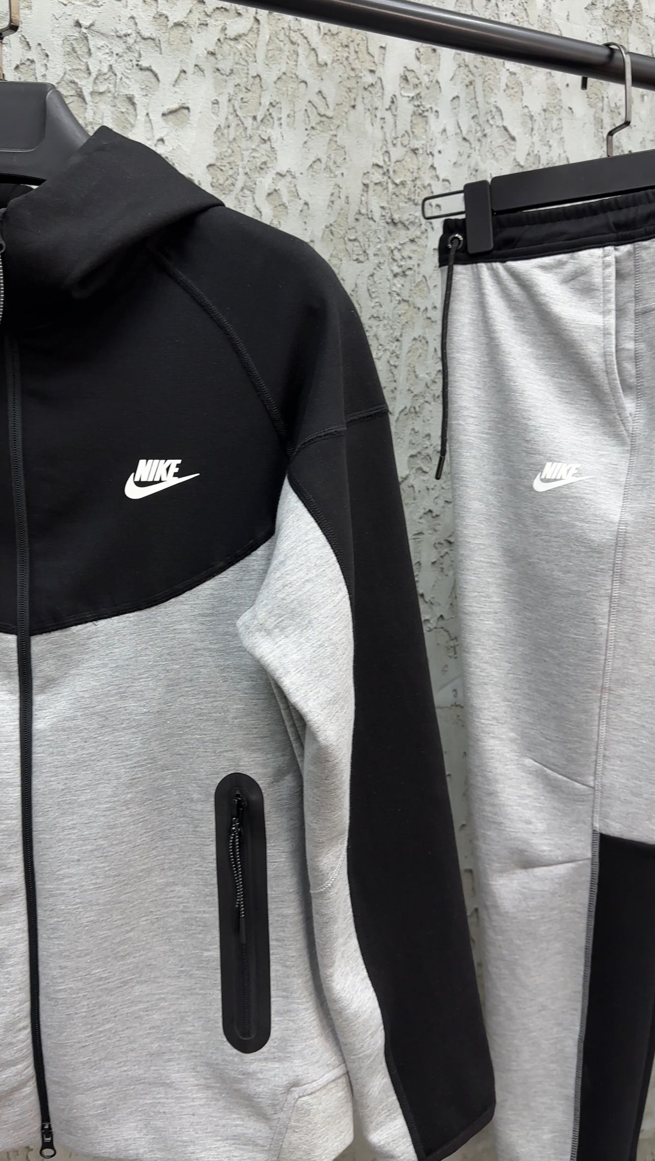 Nike Tech Fleece Siyah-Gri Eşofman Takımı