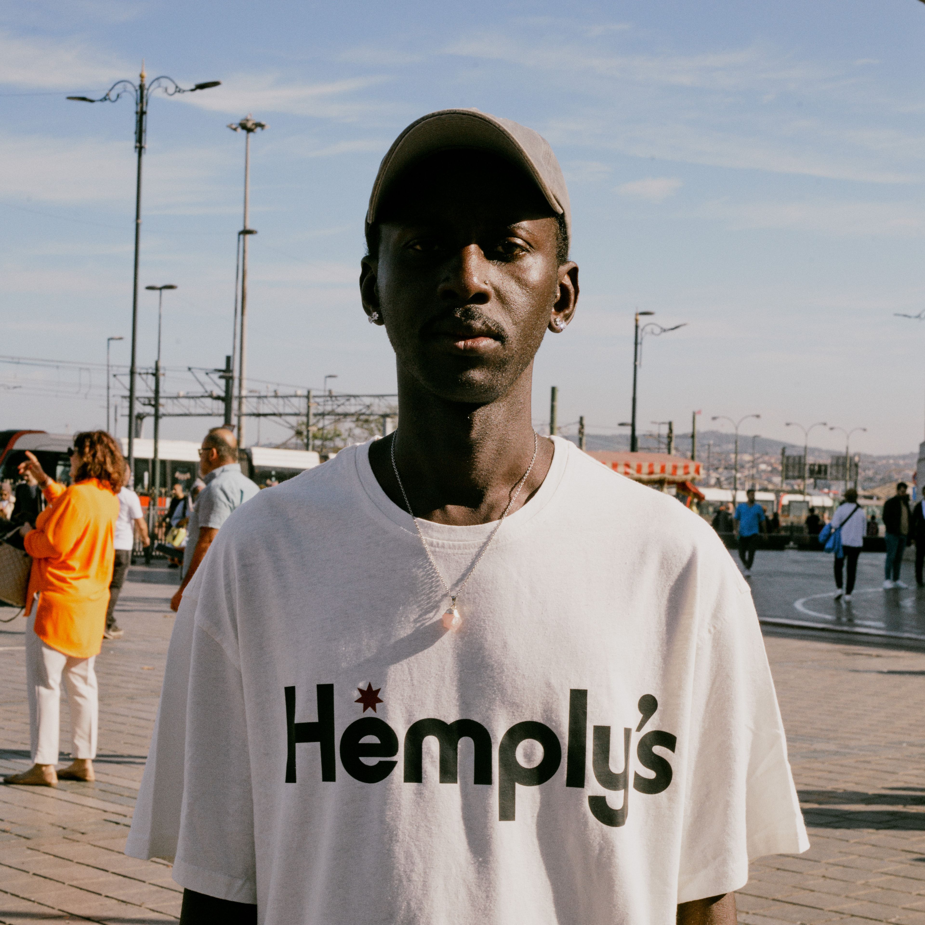 Hemply's Logolu Oversize Kenevir Tişört