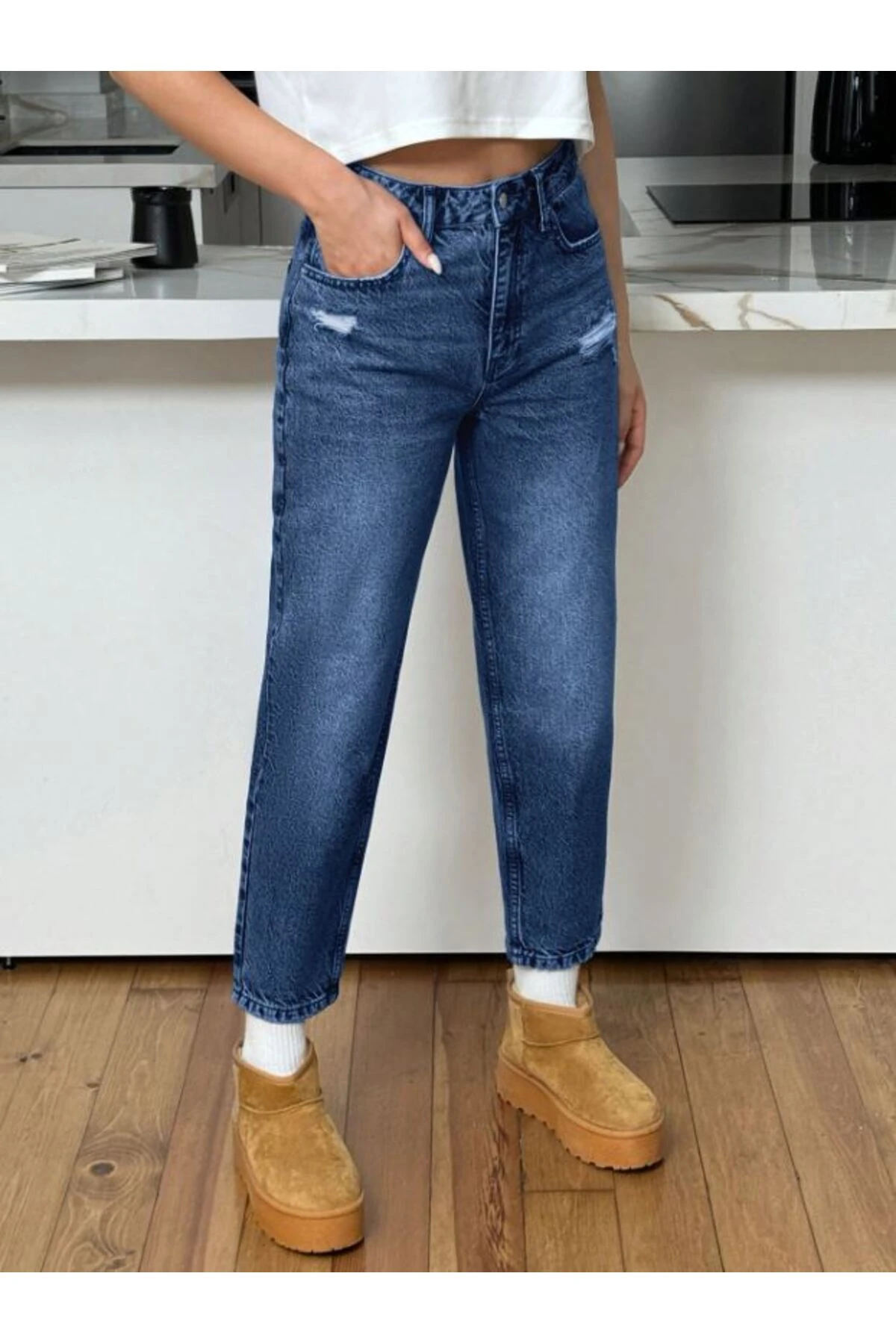 KADIN DENİM PANTOLON YIPRATMALI