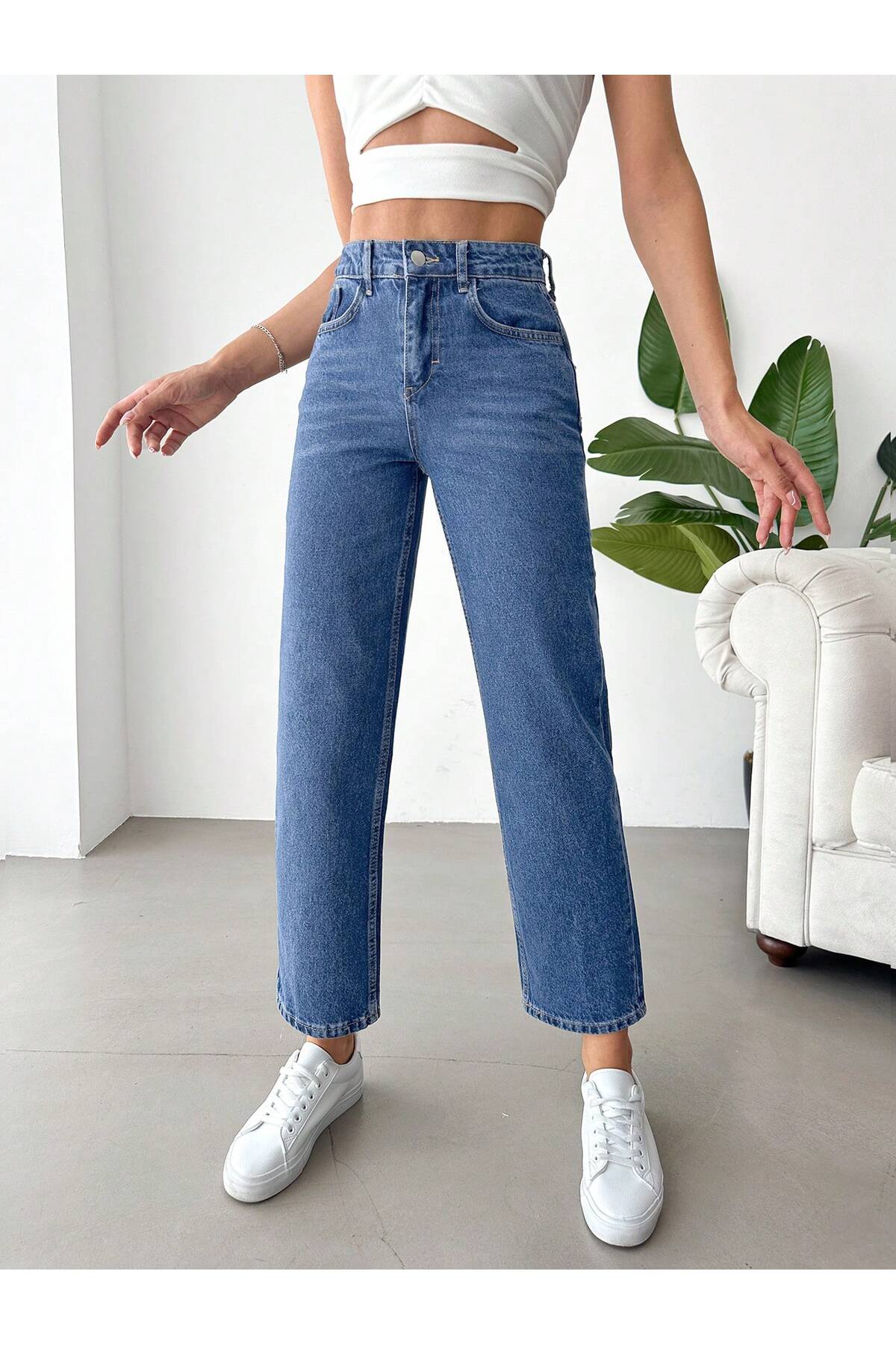 Yüksek Bel Koyu Yıkamalı Kadın Denim Pantolon