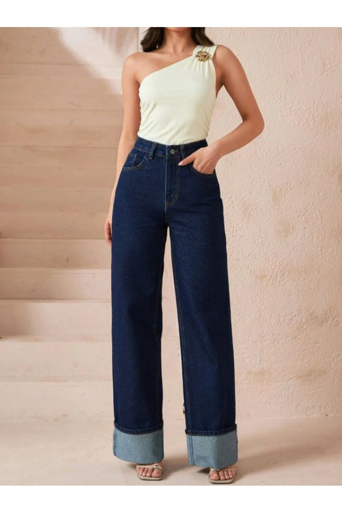 Kadın Lacivert Katlı Paça Denim Pantolon