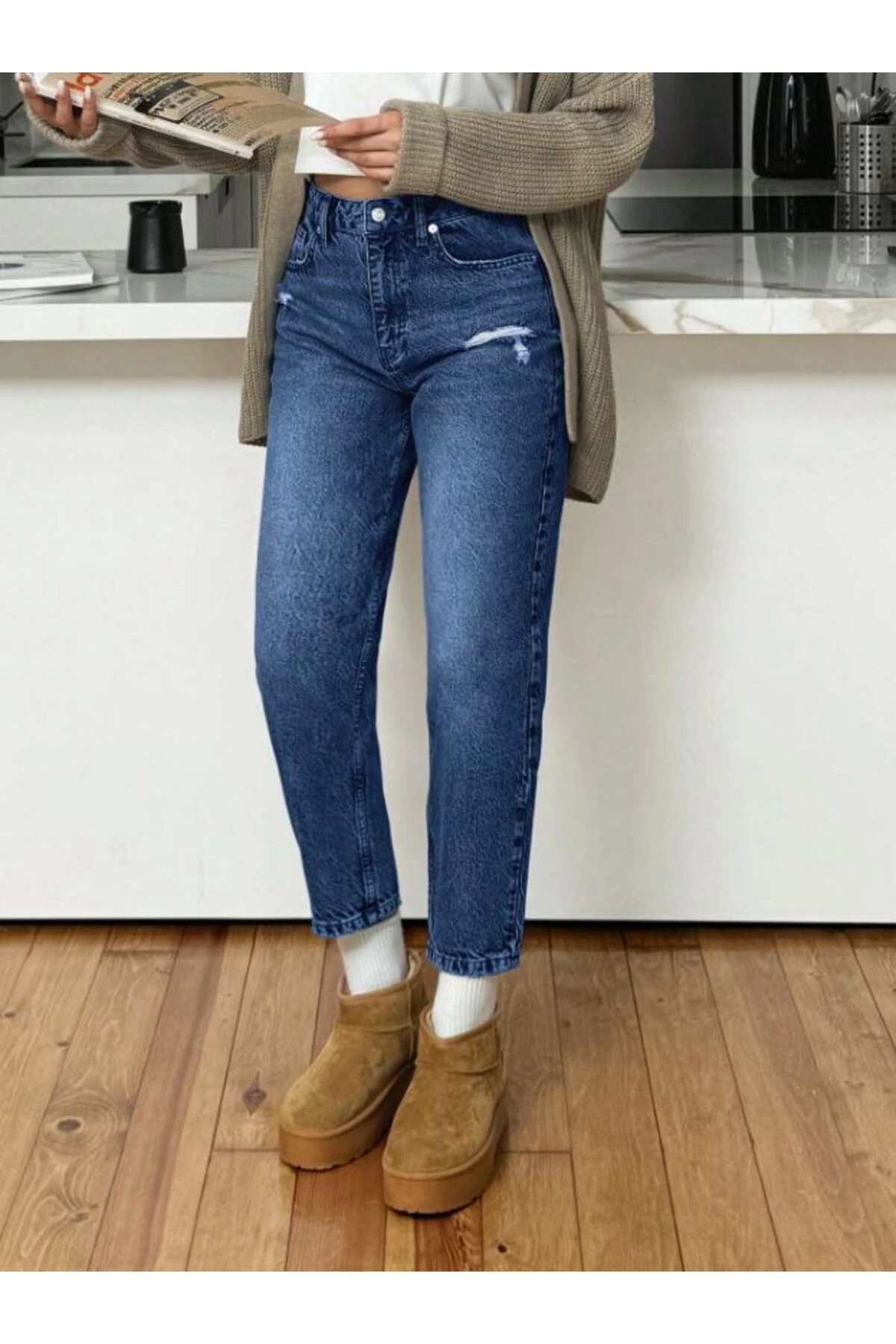 KADIN DENİM PANTOLON YIPRATMALI