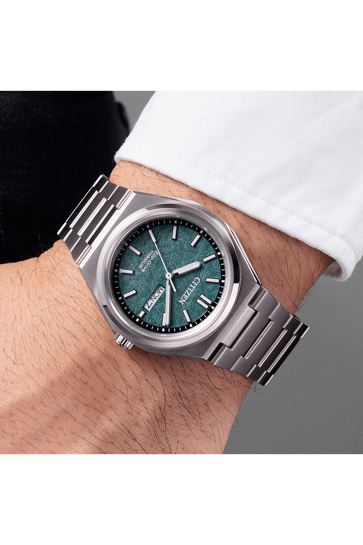 Core Titanium AW0130-85XE