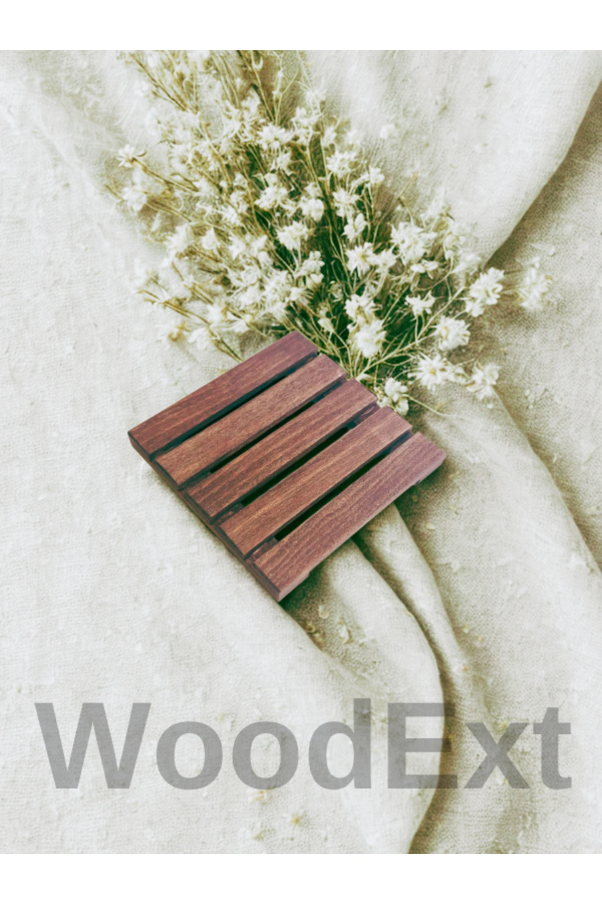 Ahşap Kare Nihale. Ceviz rengi. 15 cm x 15 cm. kalınlık 1,5 cm.