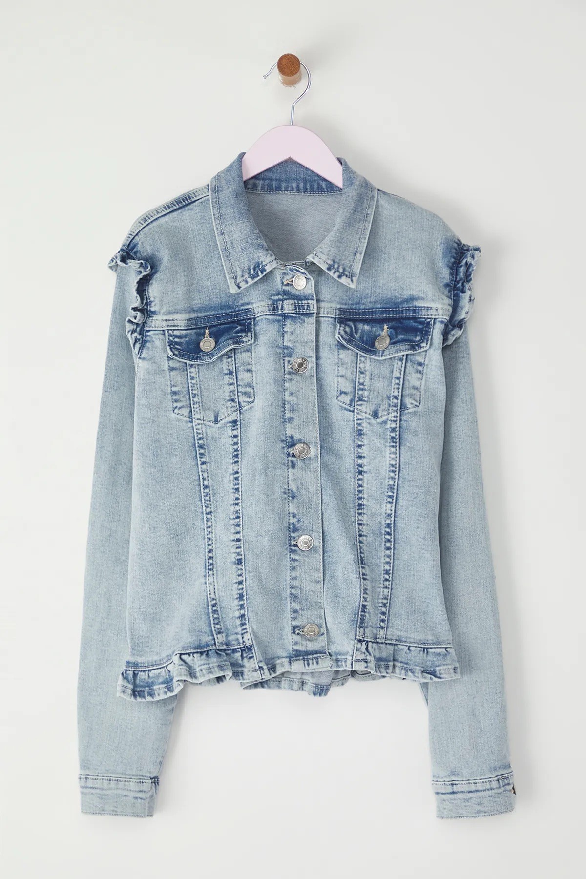 Açık Mavi Kız Çocuk Pamuklu Esnek Omuzları Fırfırlı Denim Ceket 