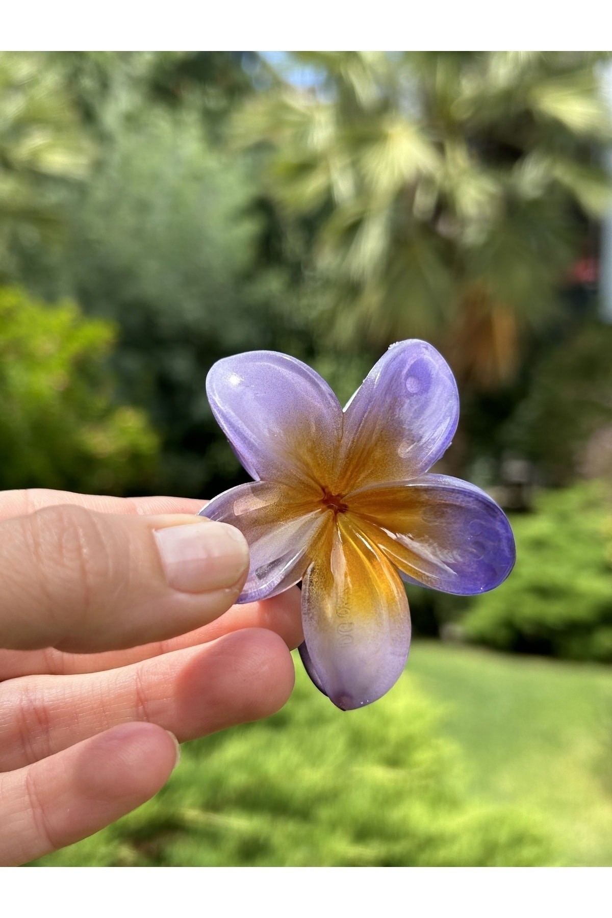 Lotus Çiçek Orta Boy Mor Turuncu Renk Toka
