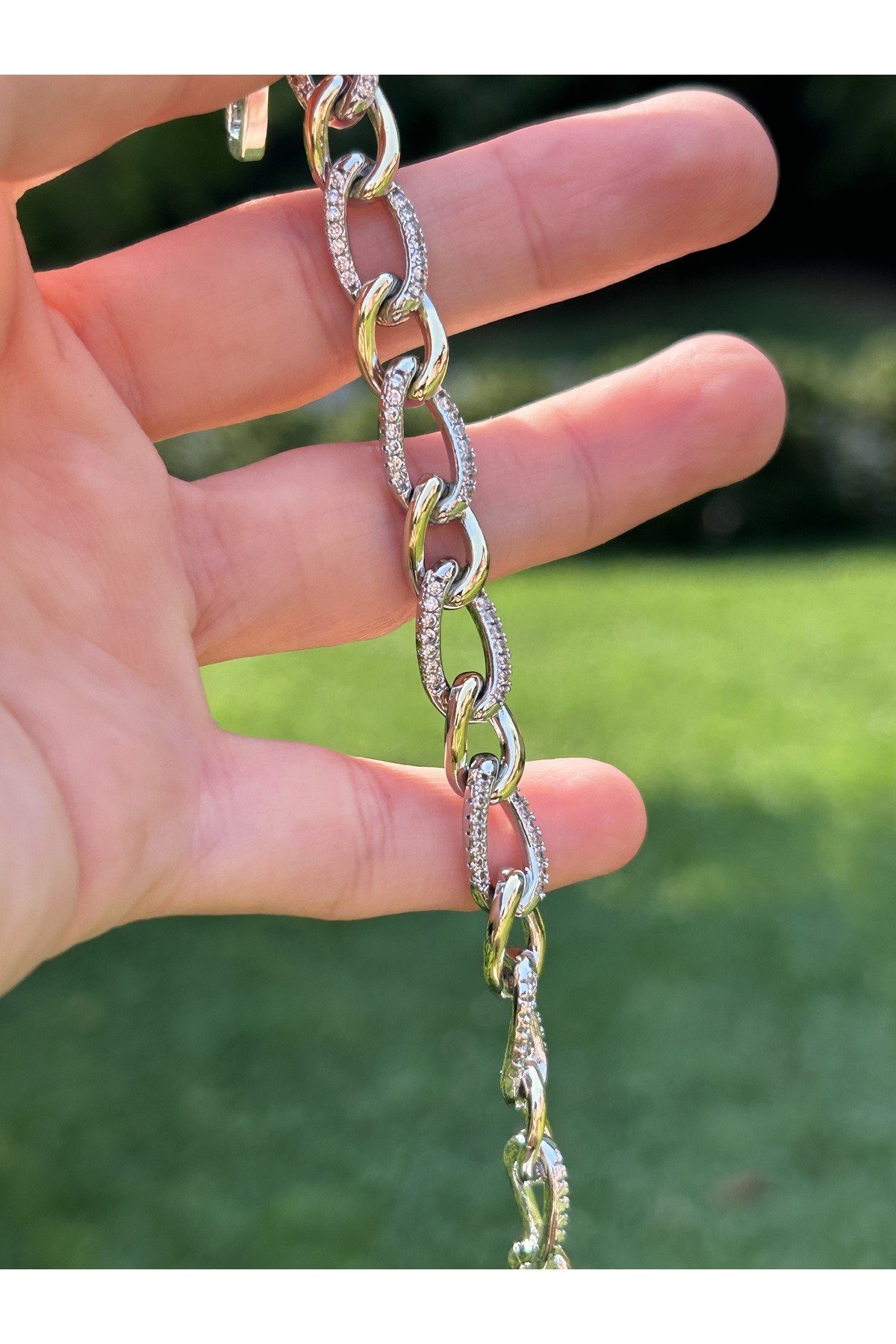 BYM010 A Kalite Gold & Gümüş Karışımlı Taşlı Kadın Çelik Zincir Künye Bileklik