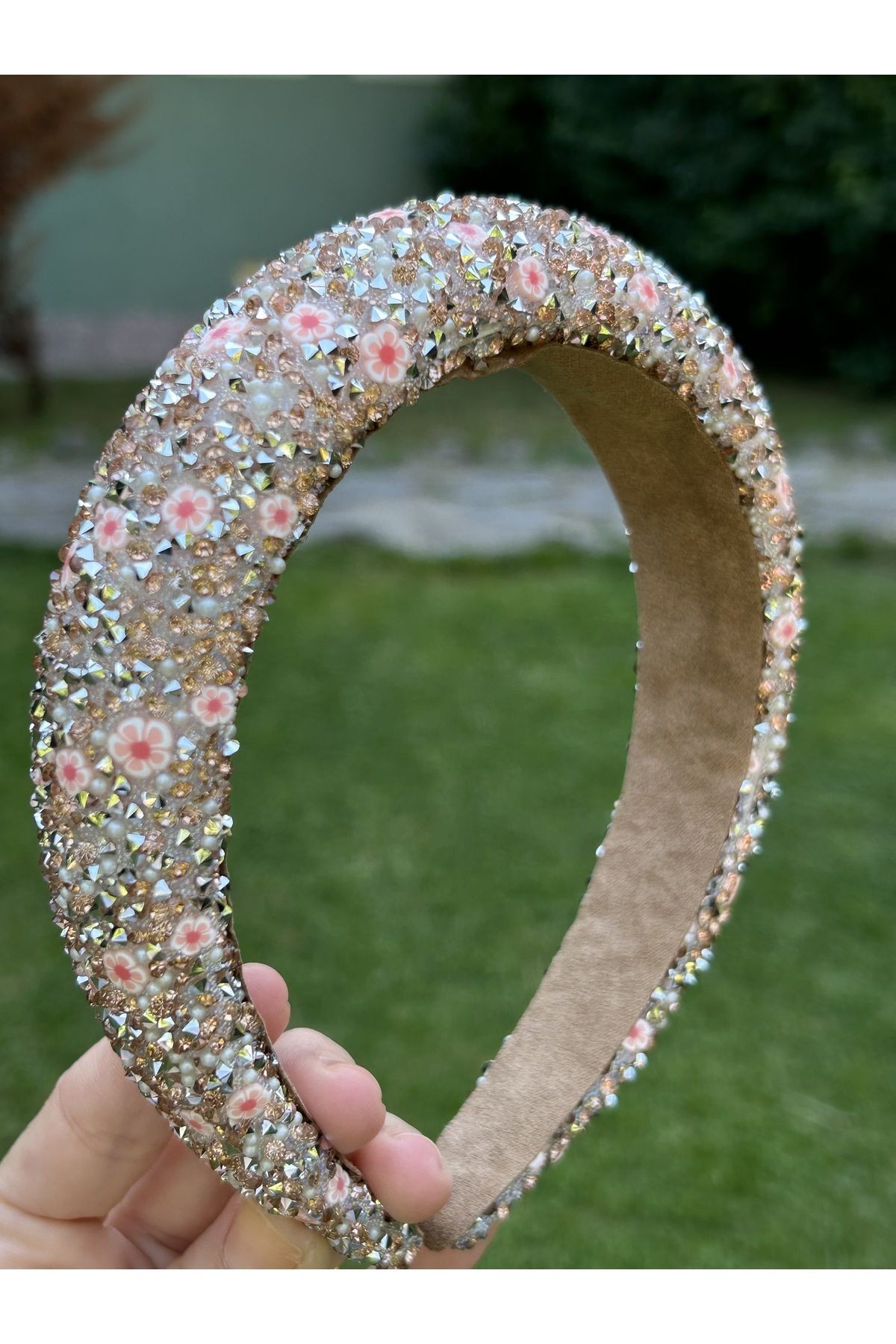 Ithal Kristal Taş Ve Mini Pembe Çiçekler Işlemeli Abiye Kadın Saç Tacı - Somon Rengi Zarafeti