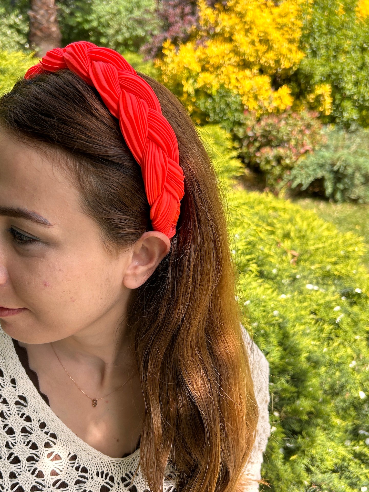 BYM499 Pilise Kumaş Taç Neon Renk Örgü Model Kadın Saç Aksesuarı – Hafif, Konforlu, Günlük ve Spor Şıklık İçin İdeal Saç Bandı