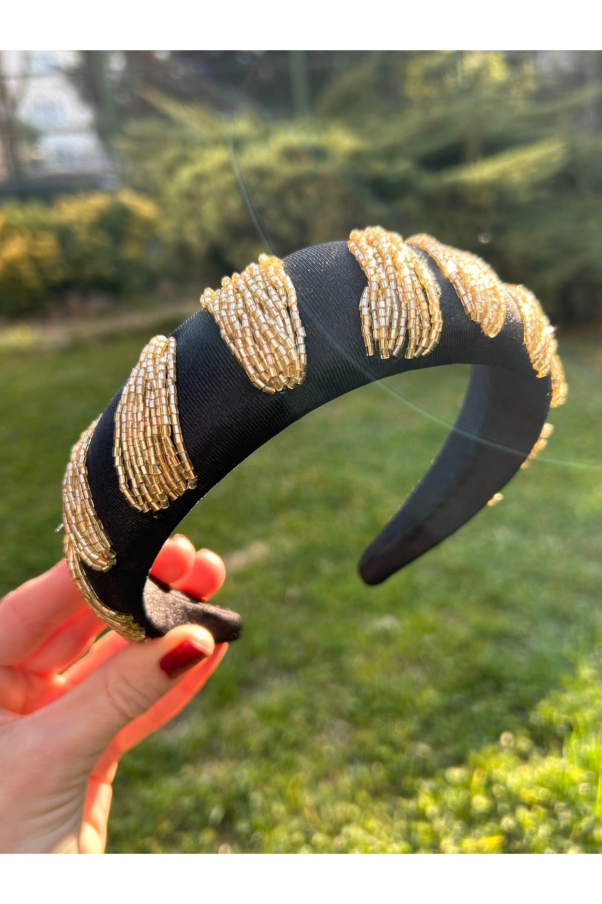 Saten Kalın Hafif Bombeli Gold Boncuk Zincir Model Şık Abiye El Yapımı Saç Tacı