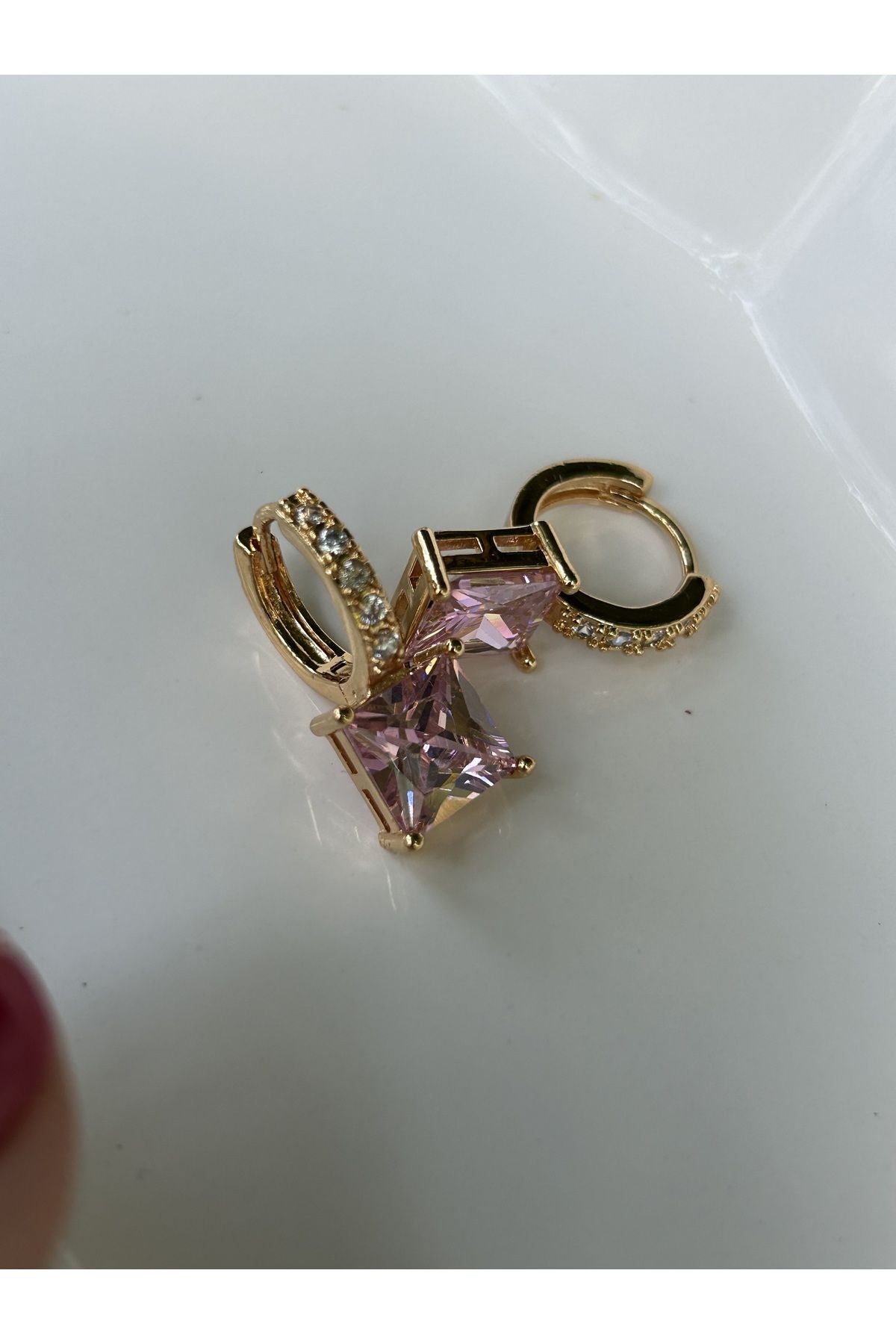 BYM148 Kristal Pembe Taşlı Gold Halka Kadın Çelik Küpe