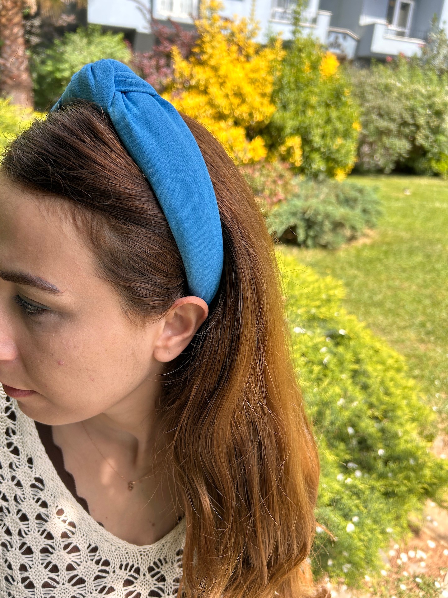 ByMerve BYM482 Mavi Kumaş Düğümlü Kadın Saç Bandı Taç – Zarif, Rahat ve Günlük Kullanıma Uygun Şık Saç Aksesuarı