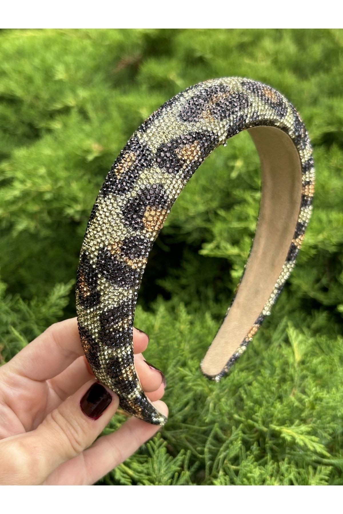 BYM008 Leopar Desenli Taşlı Abiye Taç - Şık Davetlerinizin Vazgeçilmezi Kadın Saç Tacı