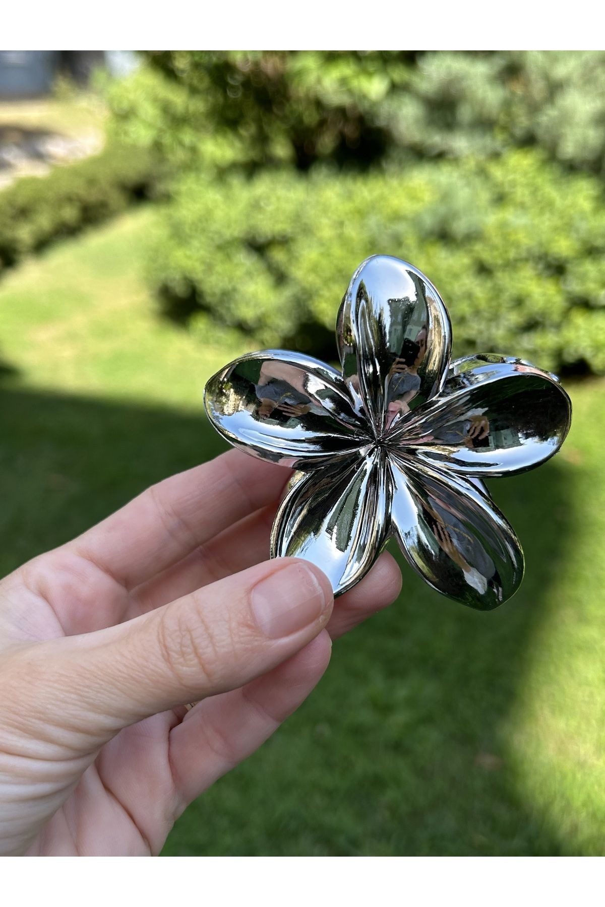 BYM390 Lotus Çiçeği Gümüş Renk Hibisküs Toka - Doğal Güzelliği Tamamlayan Saç Aksesuarı