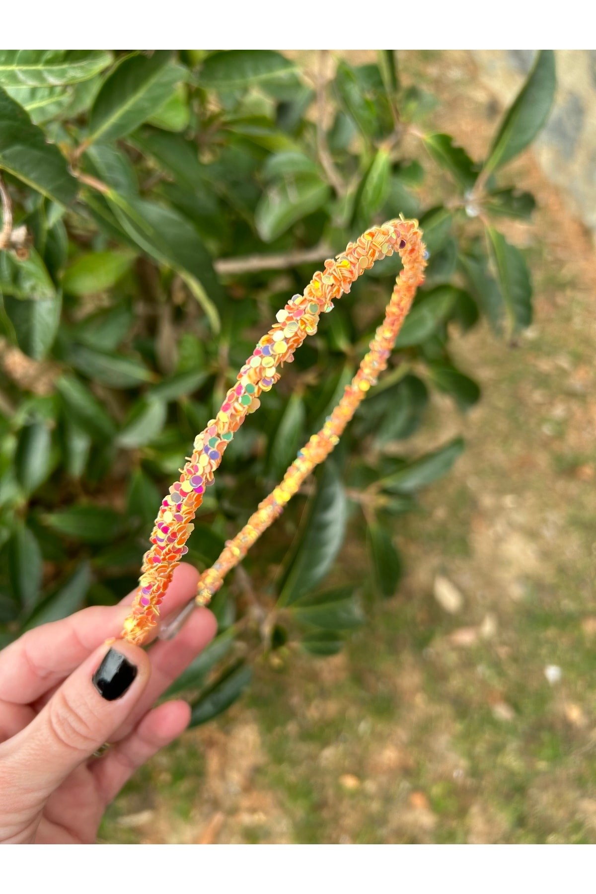BYM425 Renkli ve Işıltılı Neon Yavruağzı Pullu Kadın Saç Tacı