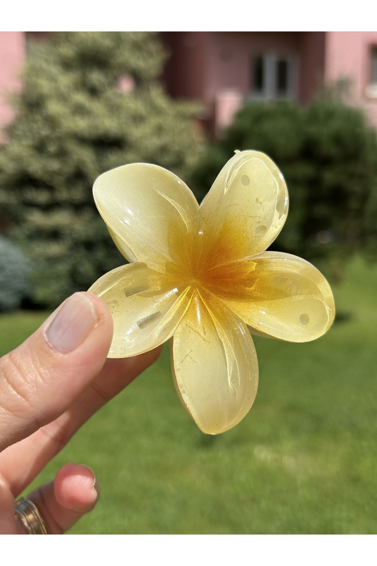 BYM383 Lotus Çiçek Mandal Sarı Toka - Büyü Boy 7 Cm