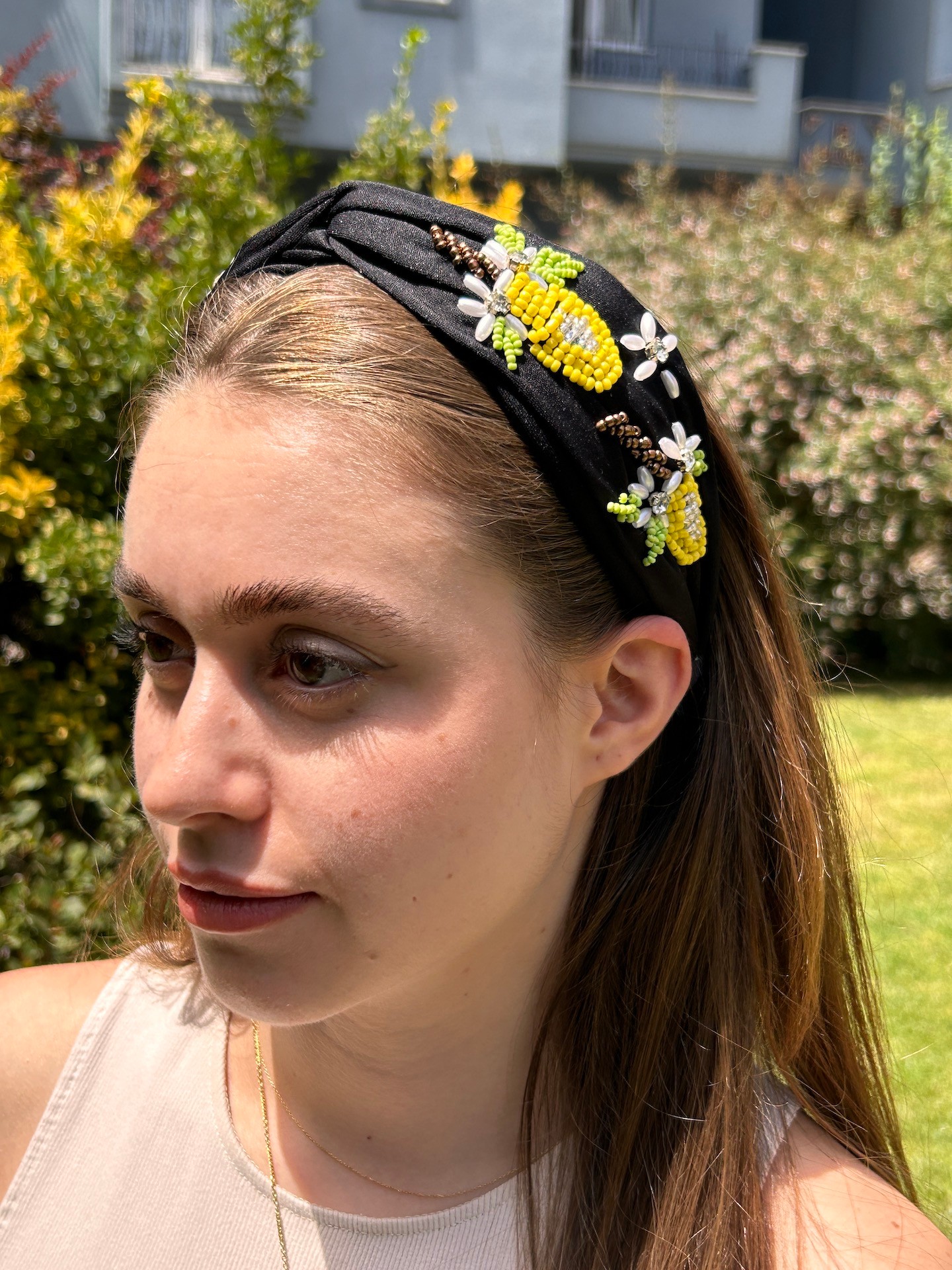 BYM573 Floral Tasarım El İşi Sarı Ananas Boncuk Yaz Motifli Kadın Abiye ve Günlük Saç Tacı
