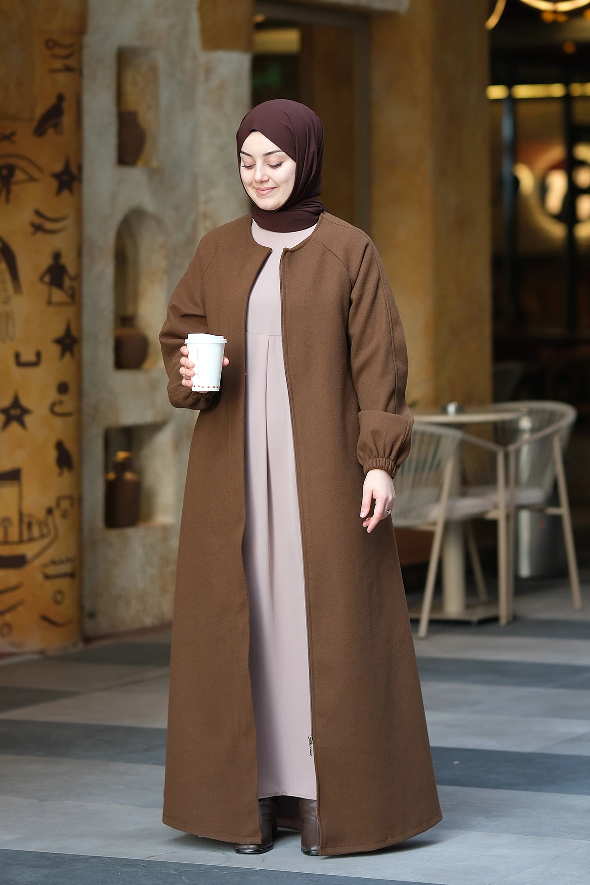Kloş Kaşe Tam Boy Tesettür Kaban - Kahve